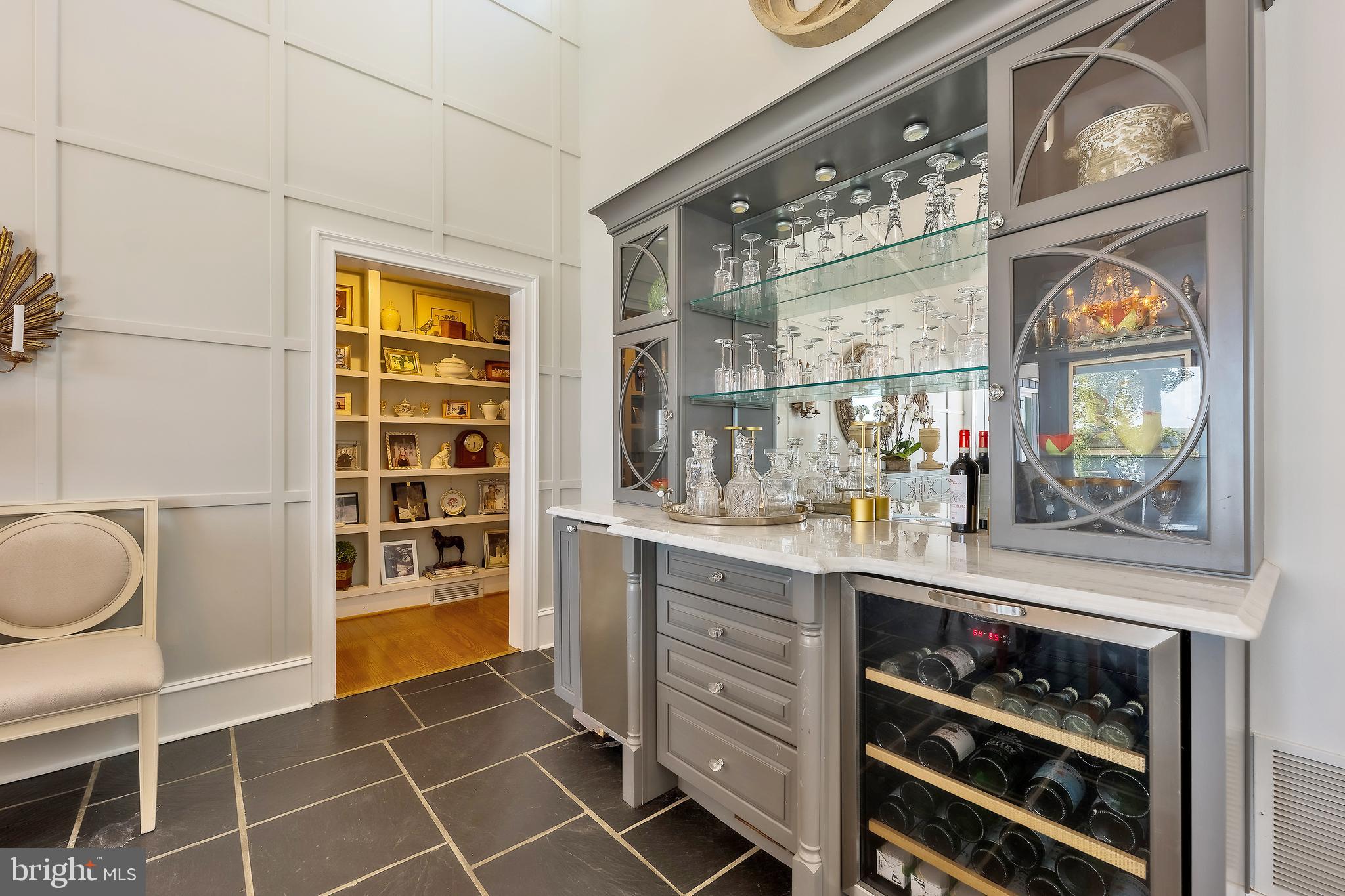 3803 BELLE RIVE TERRACE