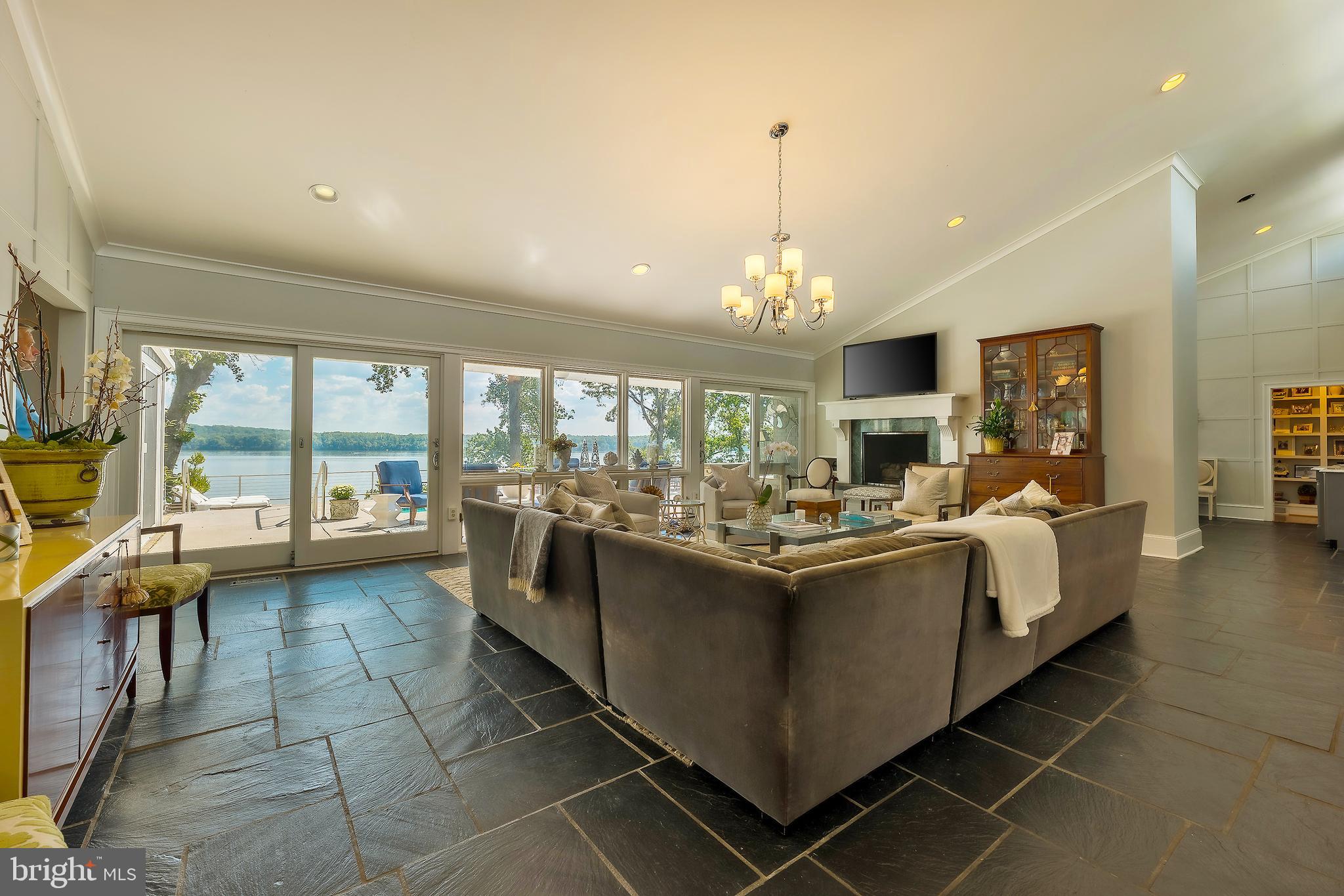 3803 BELLE RIVE TERRACE