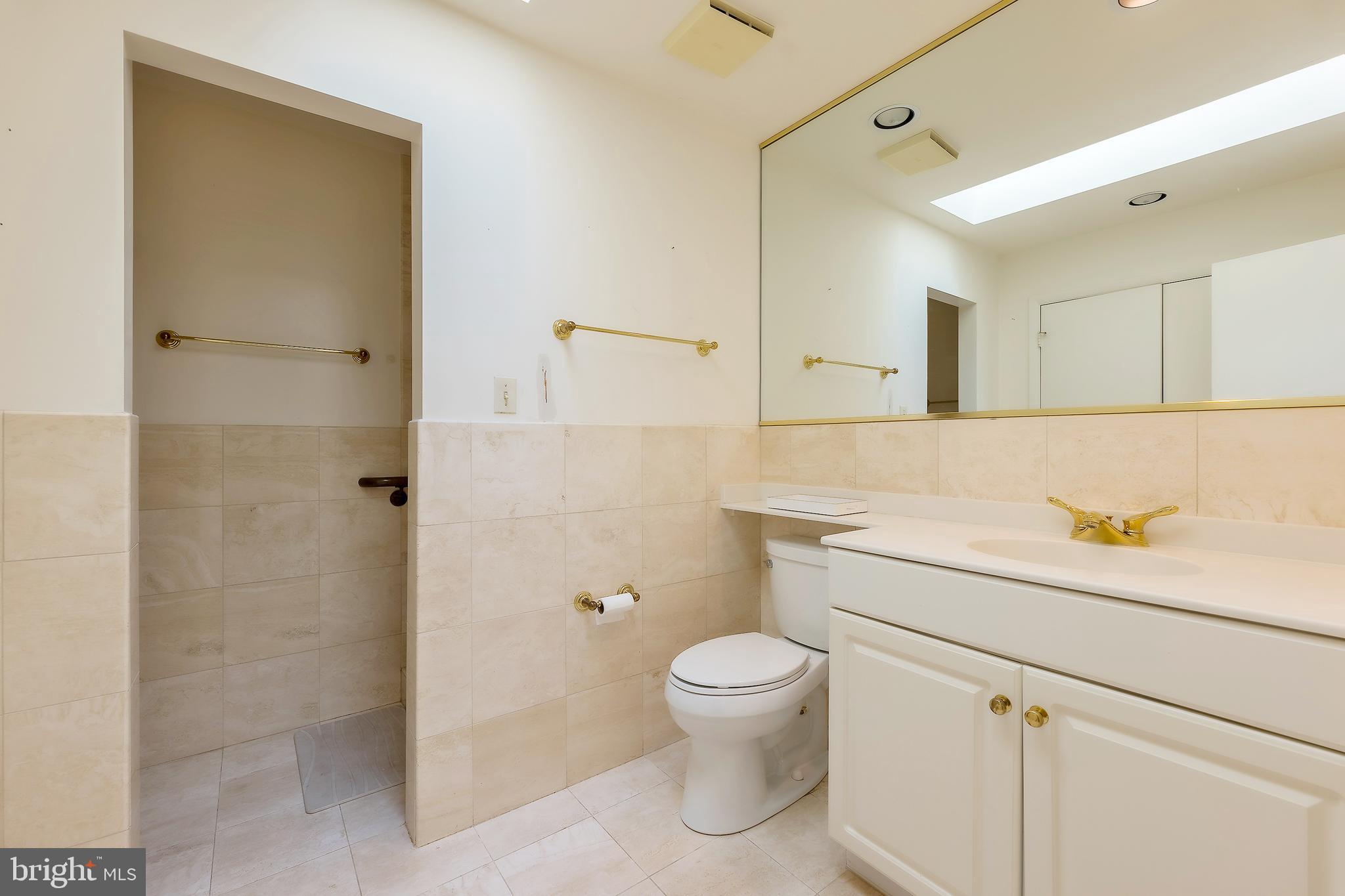 3803 BELLE RIVE TERRACE