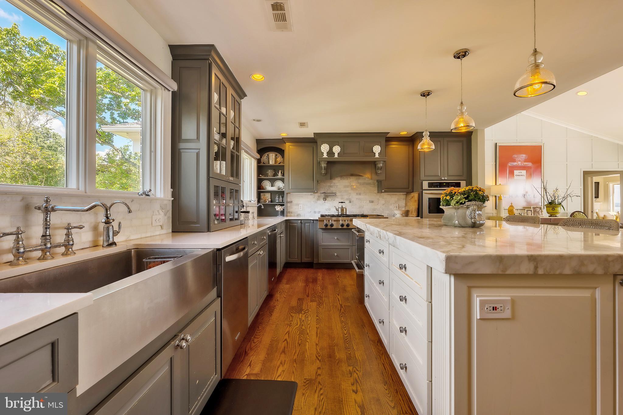 3803 BELLE RIVE TERRACE