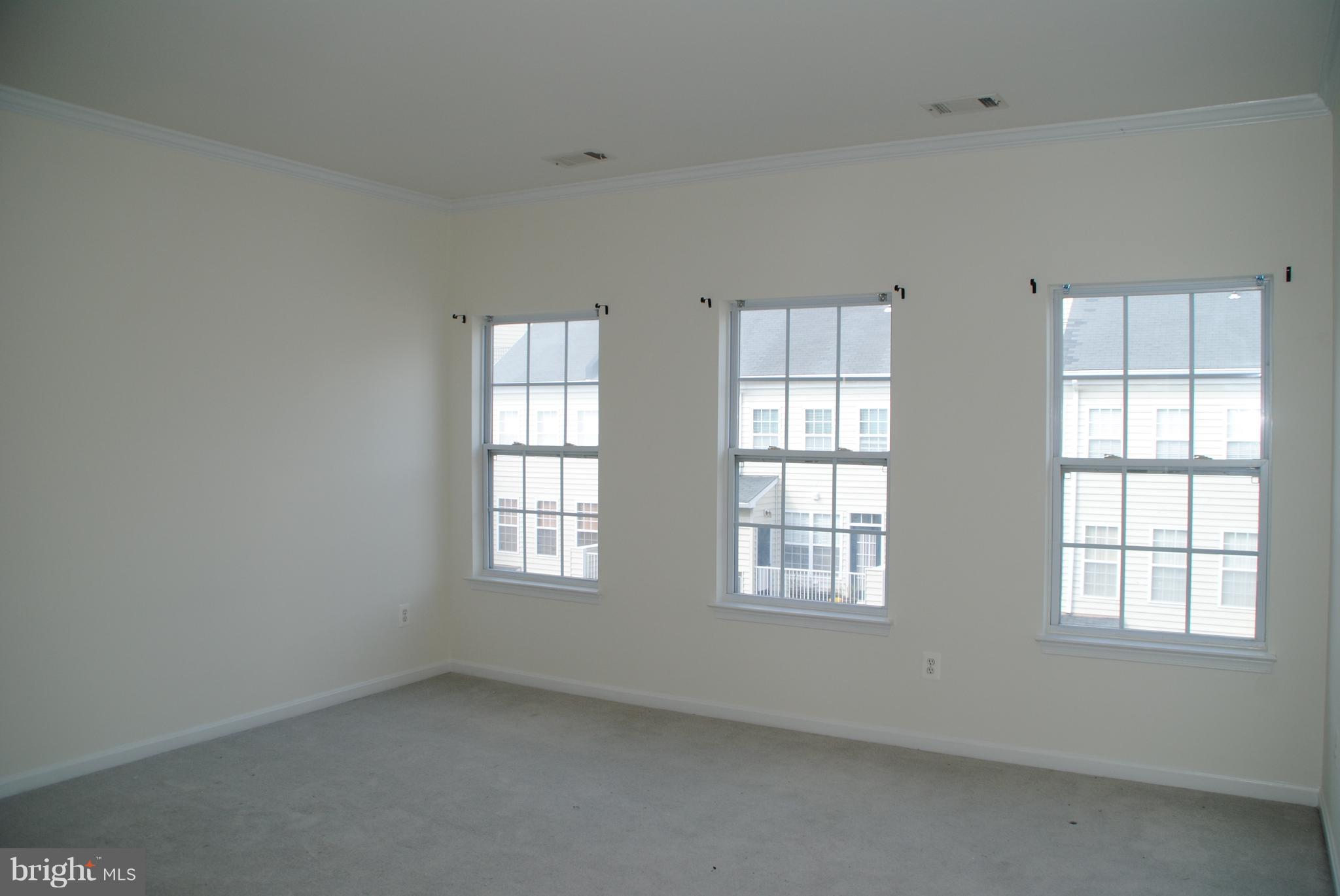 2664 MANHATTAN PLACE 304