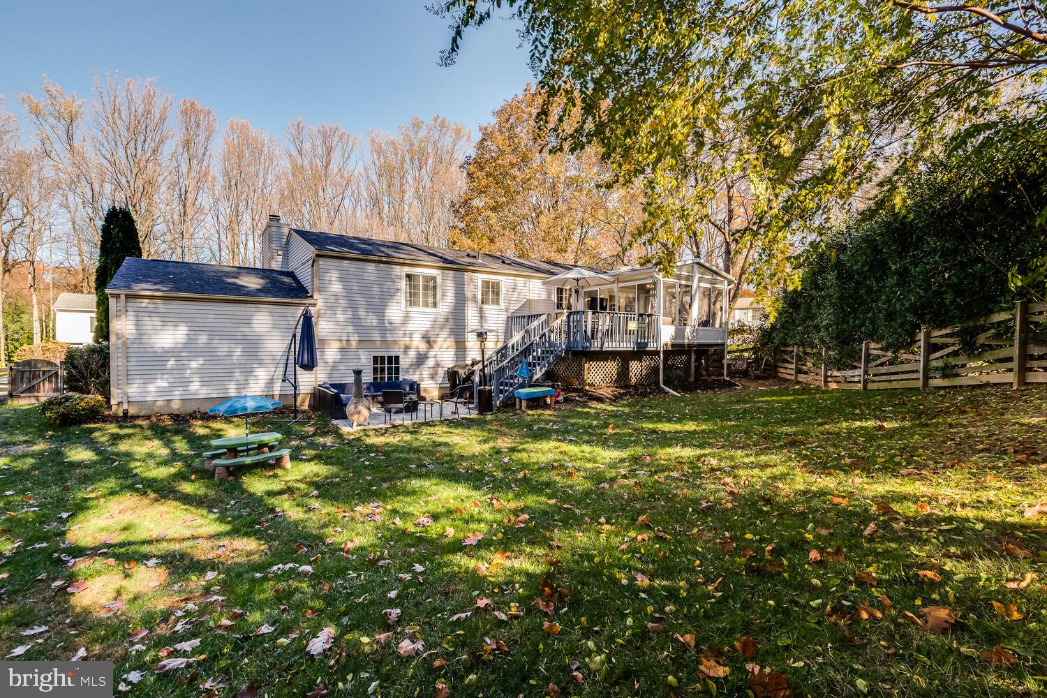 8469 ARARAT COURT