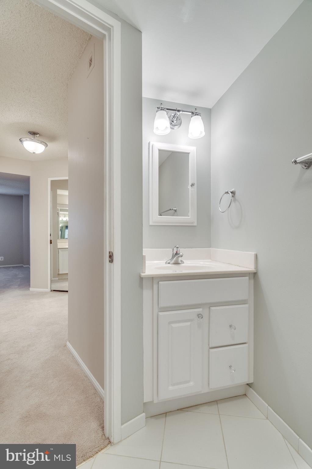 5904 MOUNT EAGLE DRIVE 1207