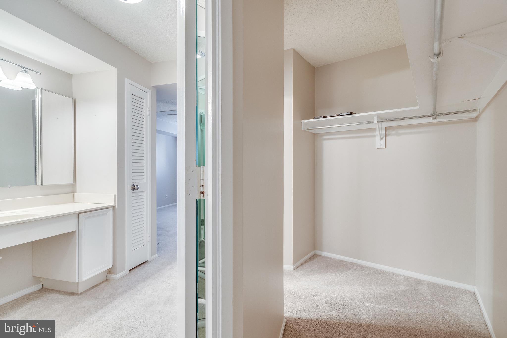 5904 MOUNT EAGLE DRIVE 1207