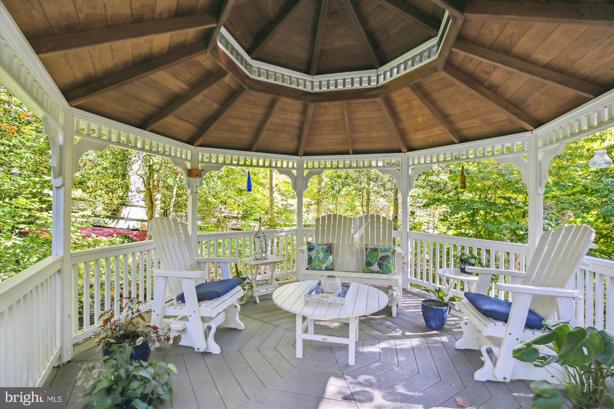 8209 CAPTAIN HAWKINS COURT