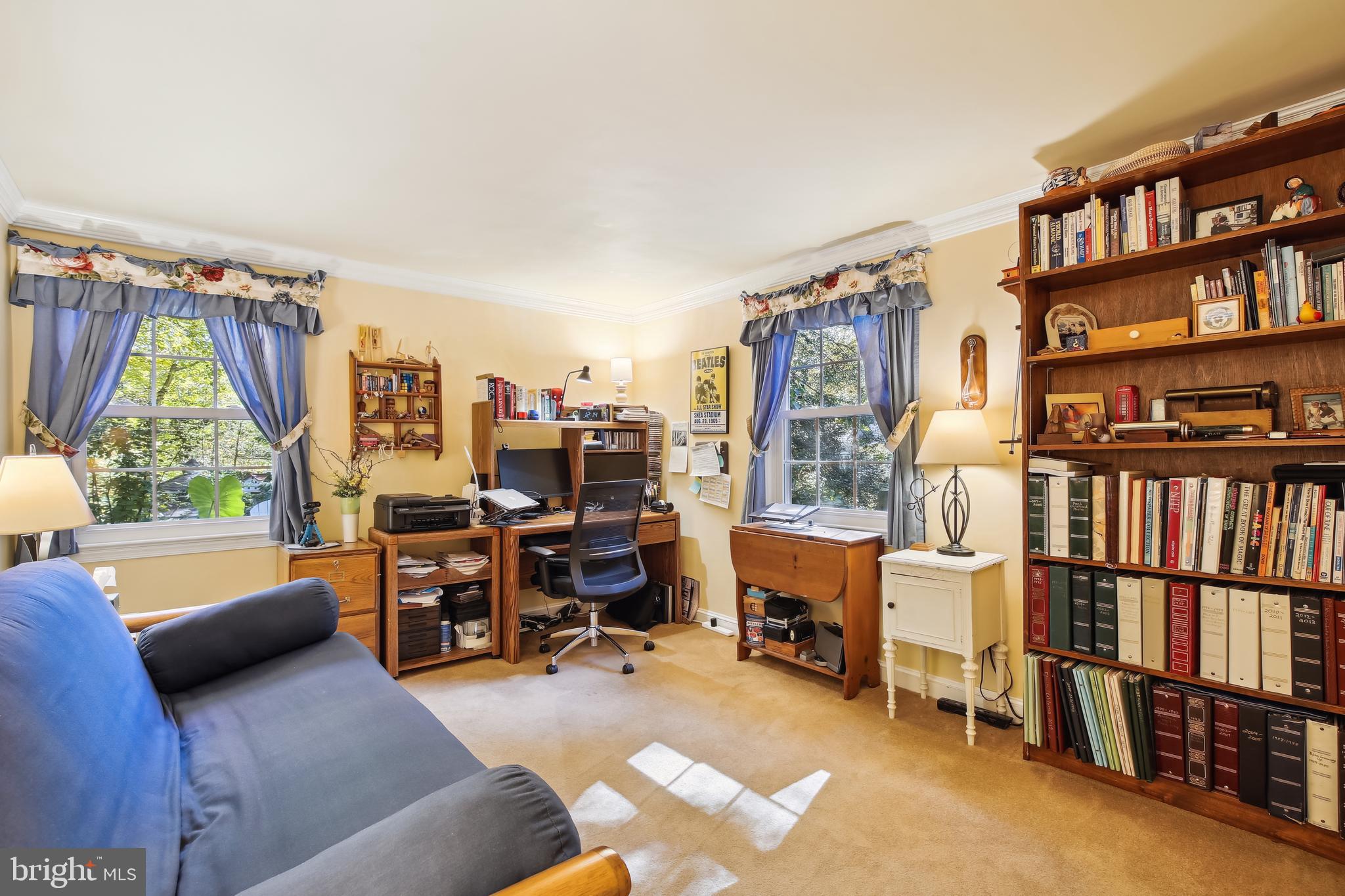 8209 CAPTAIN HAWKINS COURT