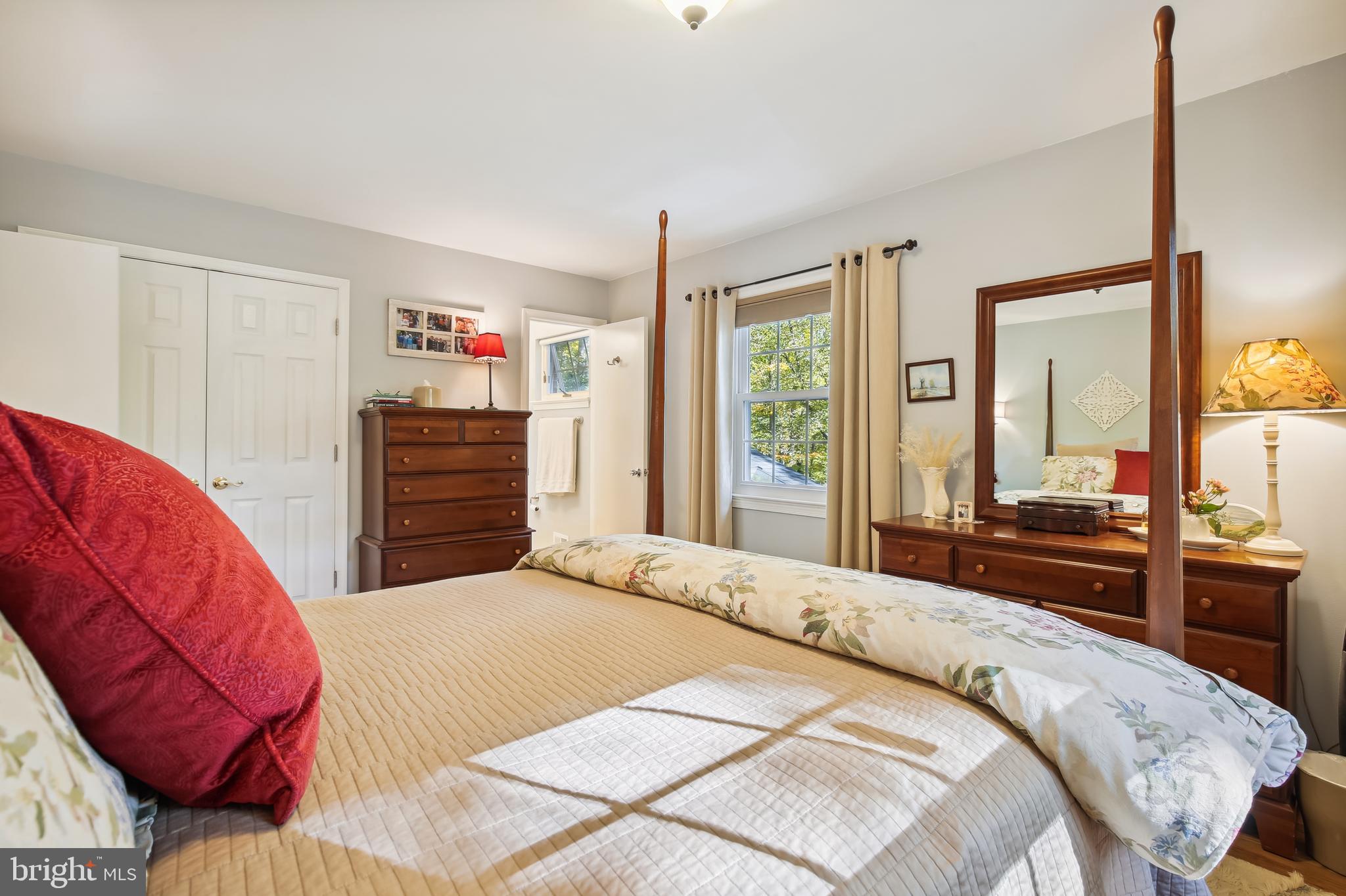 8209 CAPTAIN HAWKINS COURT