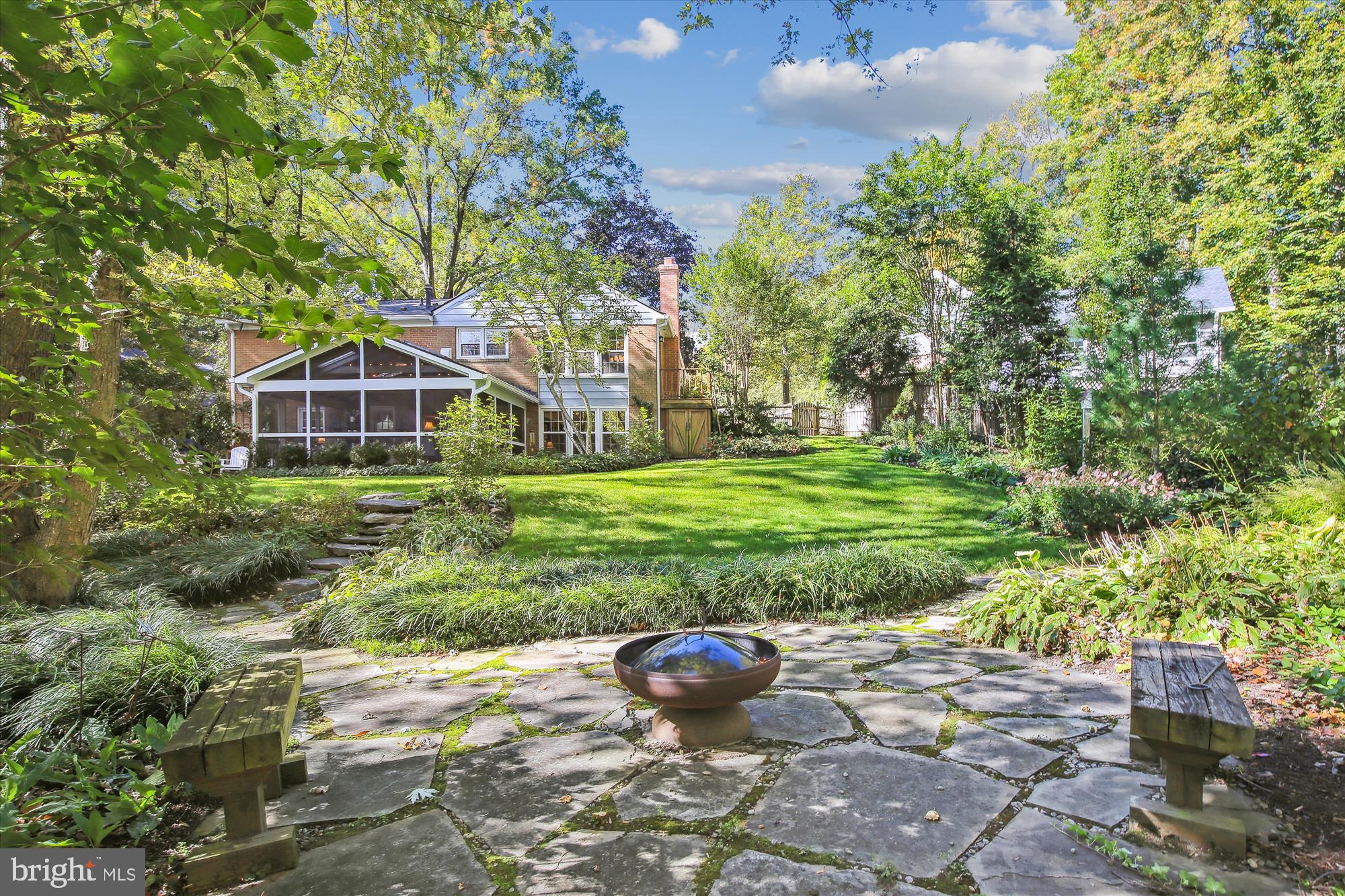 8209 CAPTAIN HAWKINS COURT