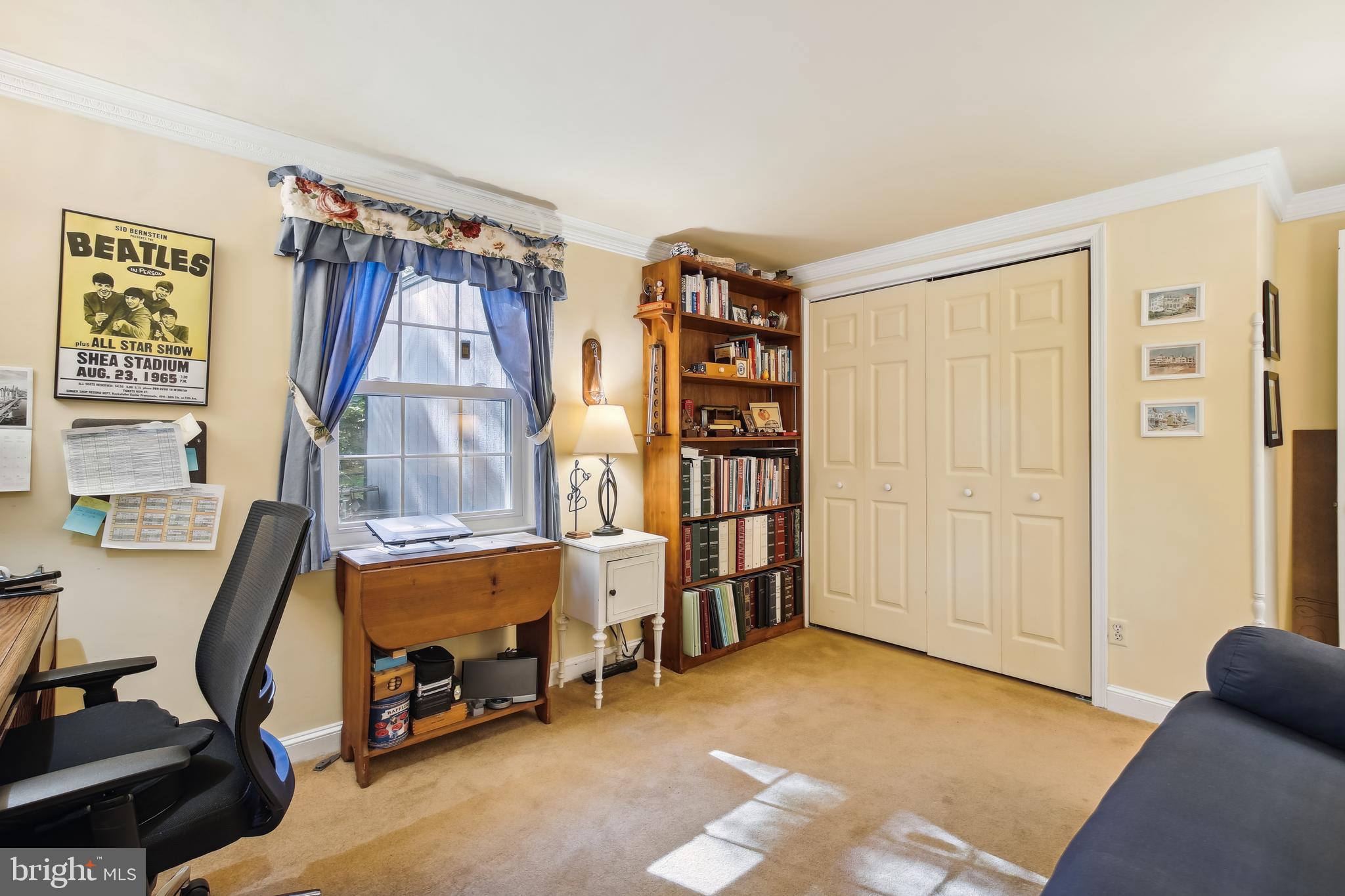 8209 CAPTAIN HAWKINS COURT