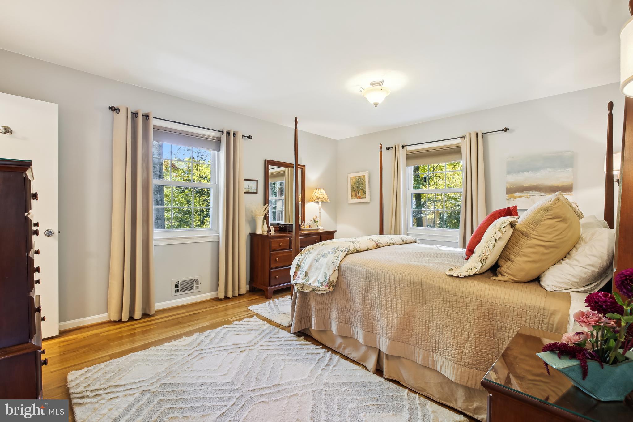 8209 CAPTAIN HAWKINS COURT