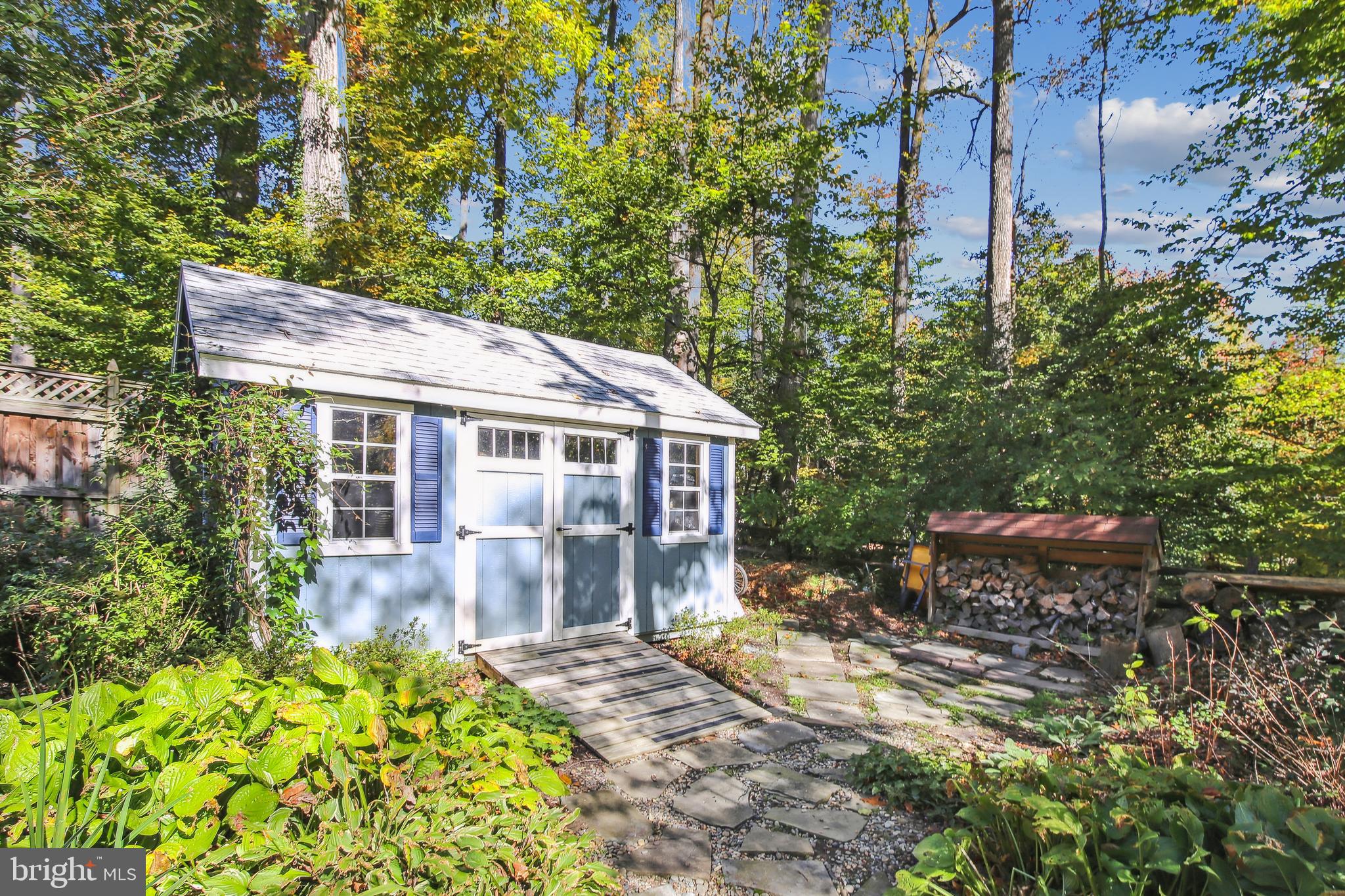 8209 CAPTAIN HAWKINS COURT