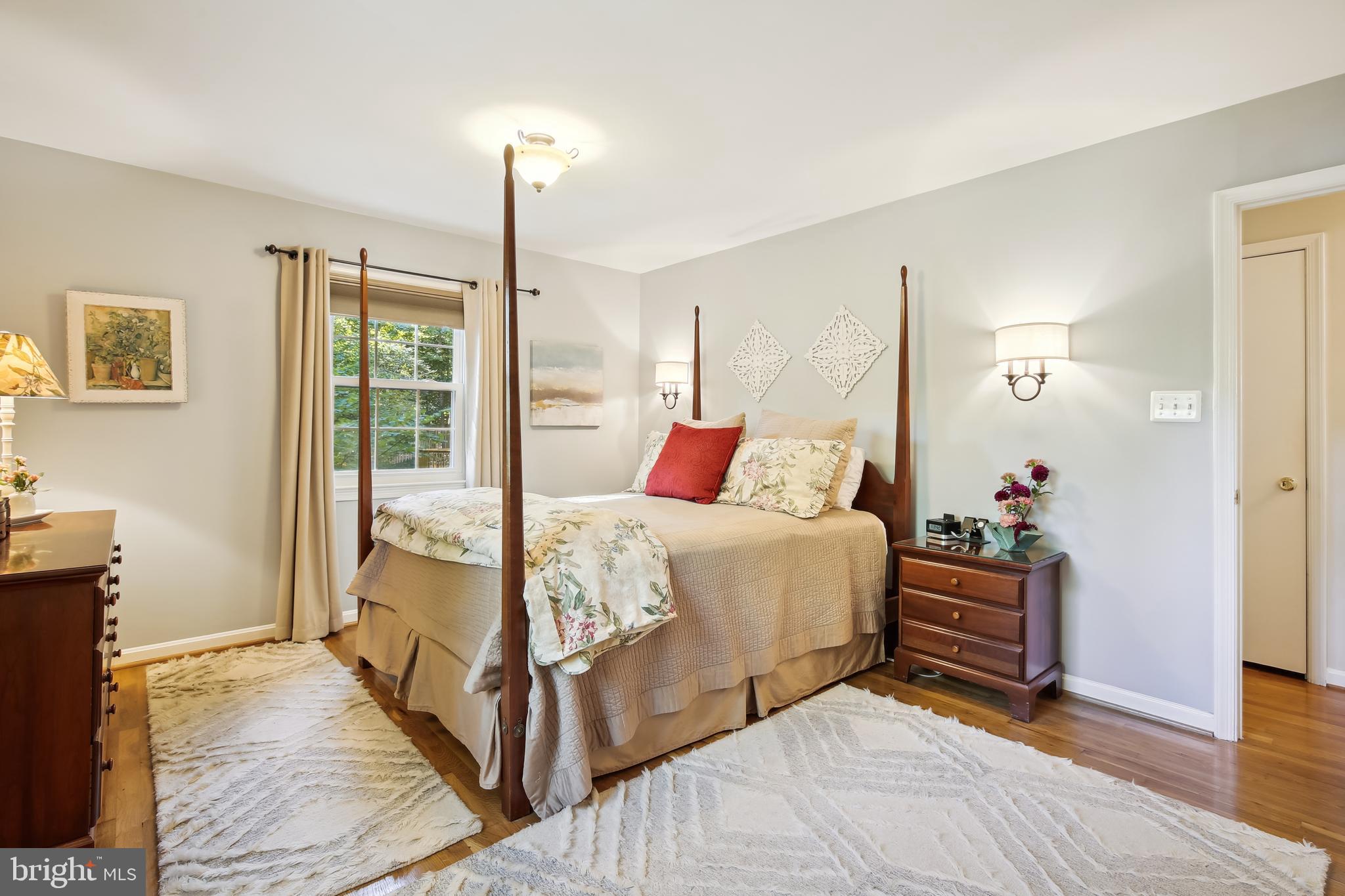 8209 CAPTAIN HAWKINS COURT