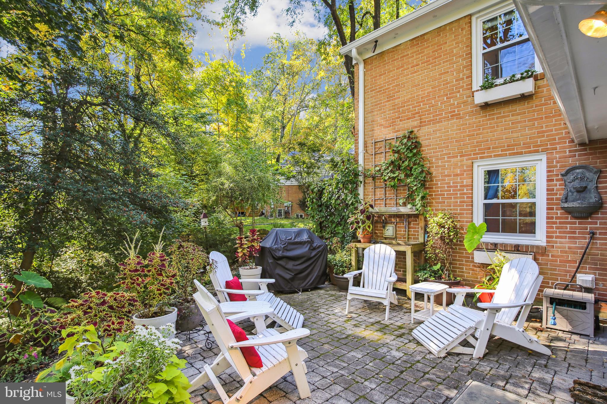 8209 CAPTAIN HAWKINS COURT