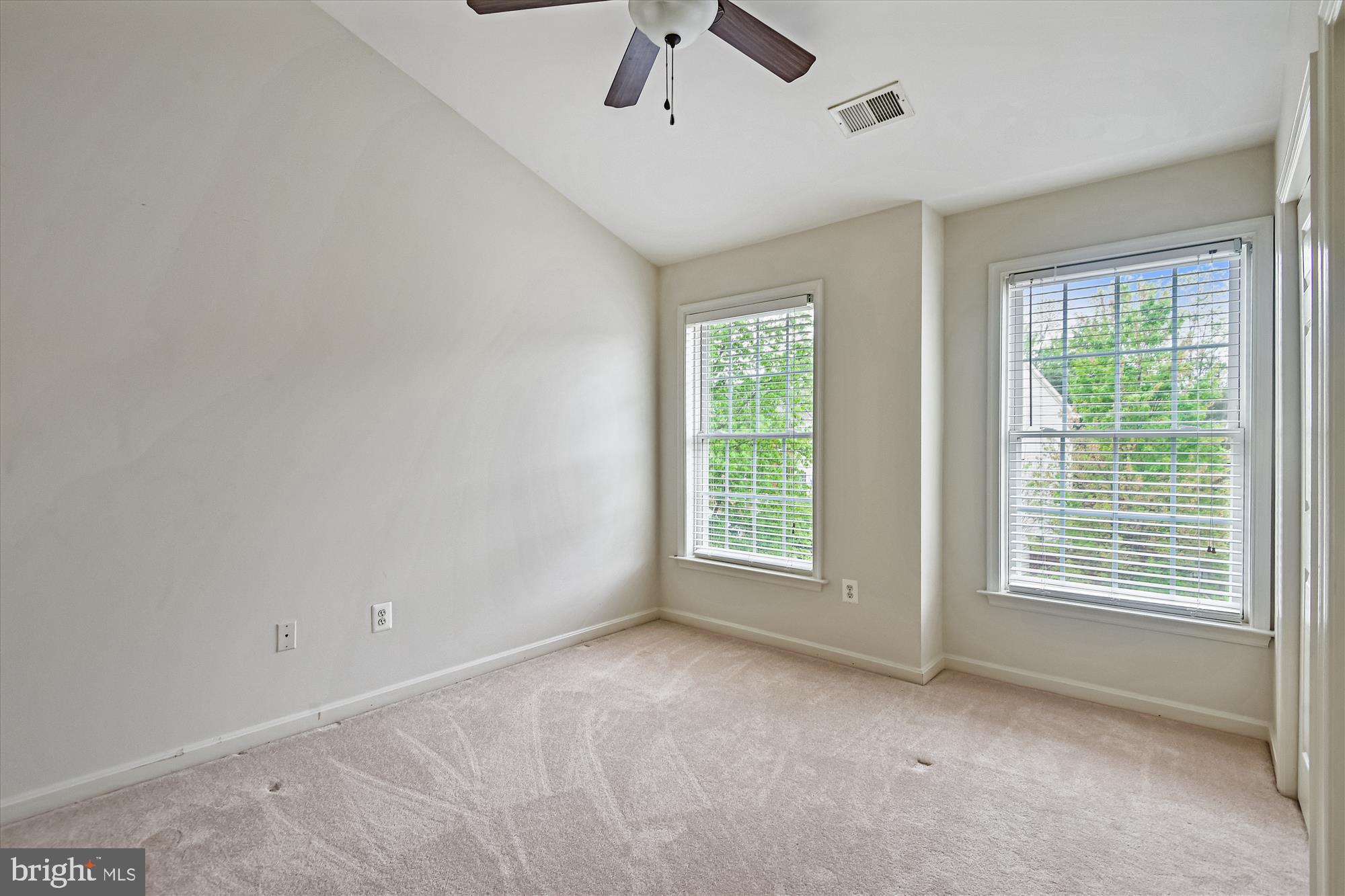 3957 ROYAL LYTHAM DRIVE