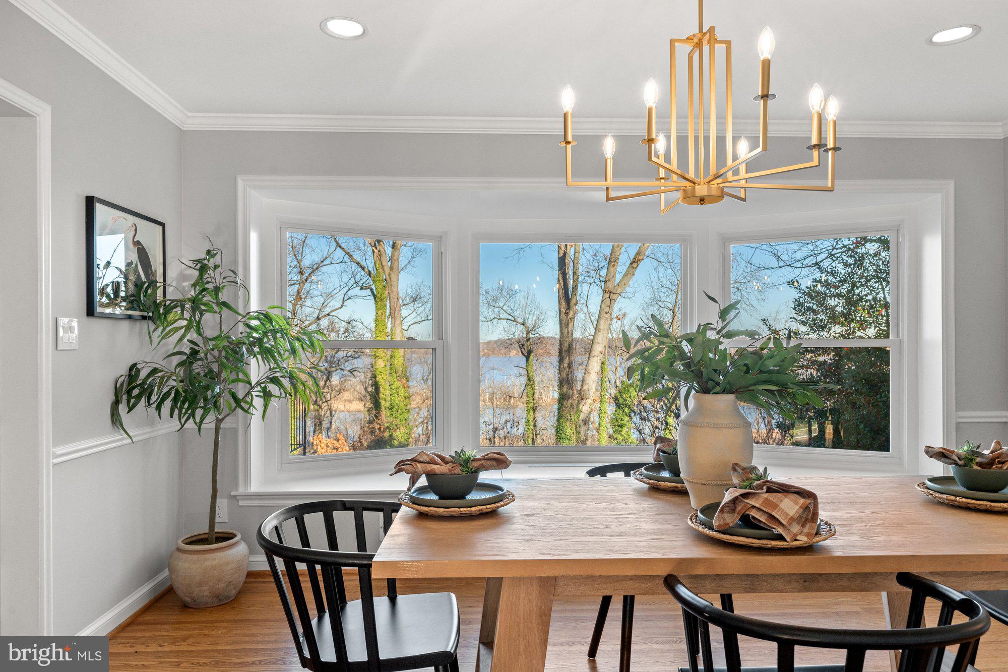 7203 PARK TERRACE DRIVE