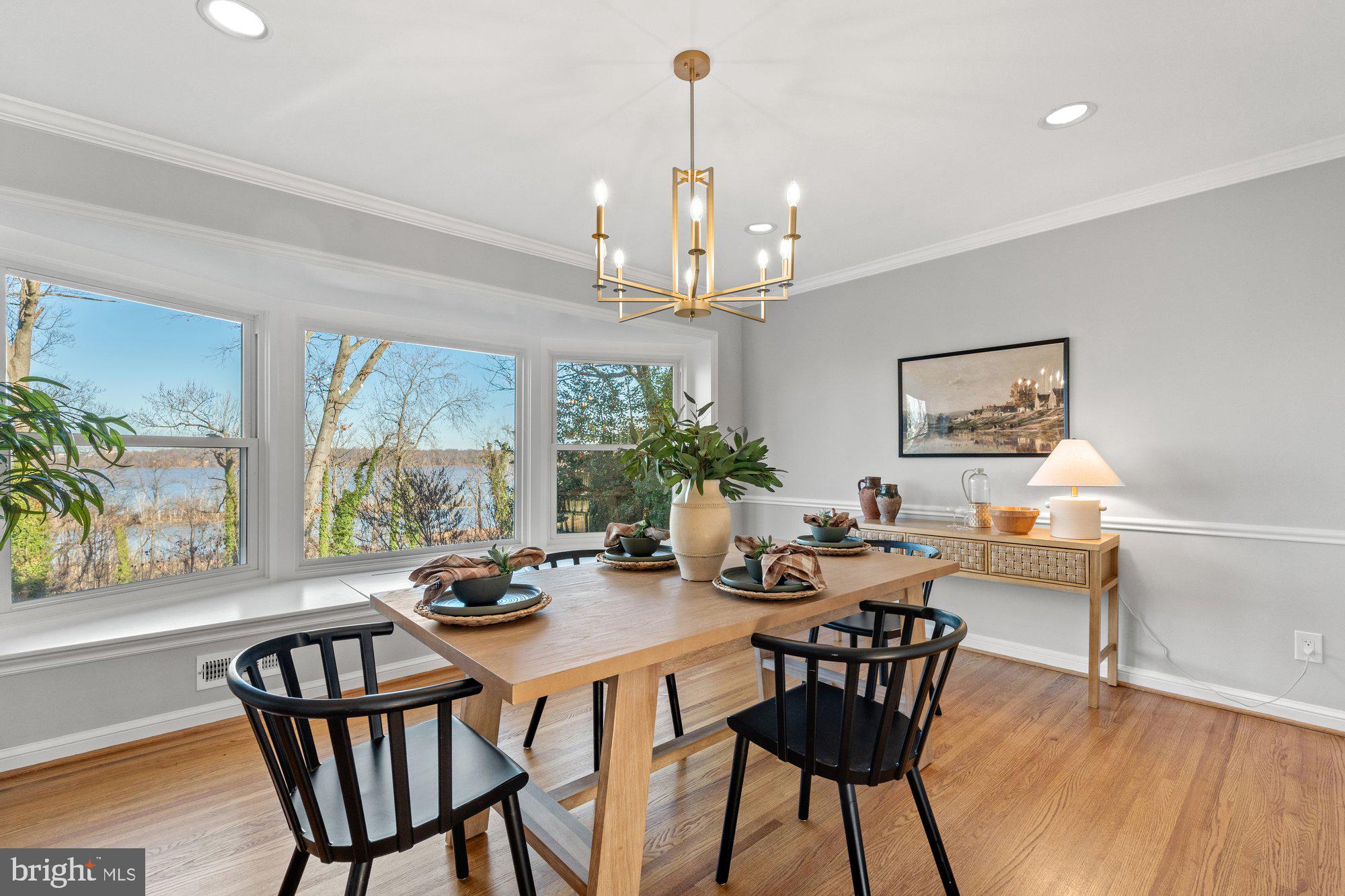 7203 PARK TERRACE DRIVE