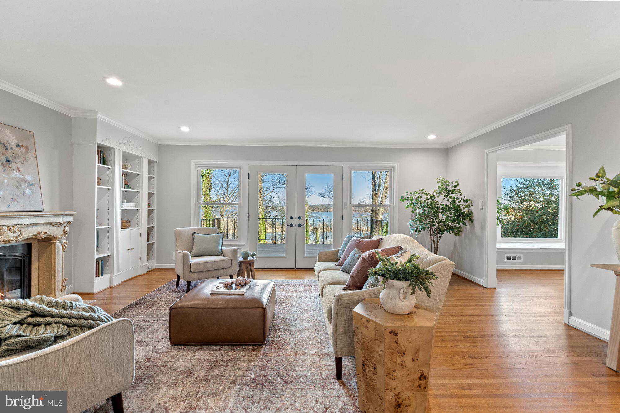 7203 PARK TERRACE DRIVE