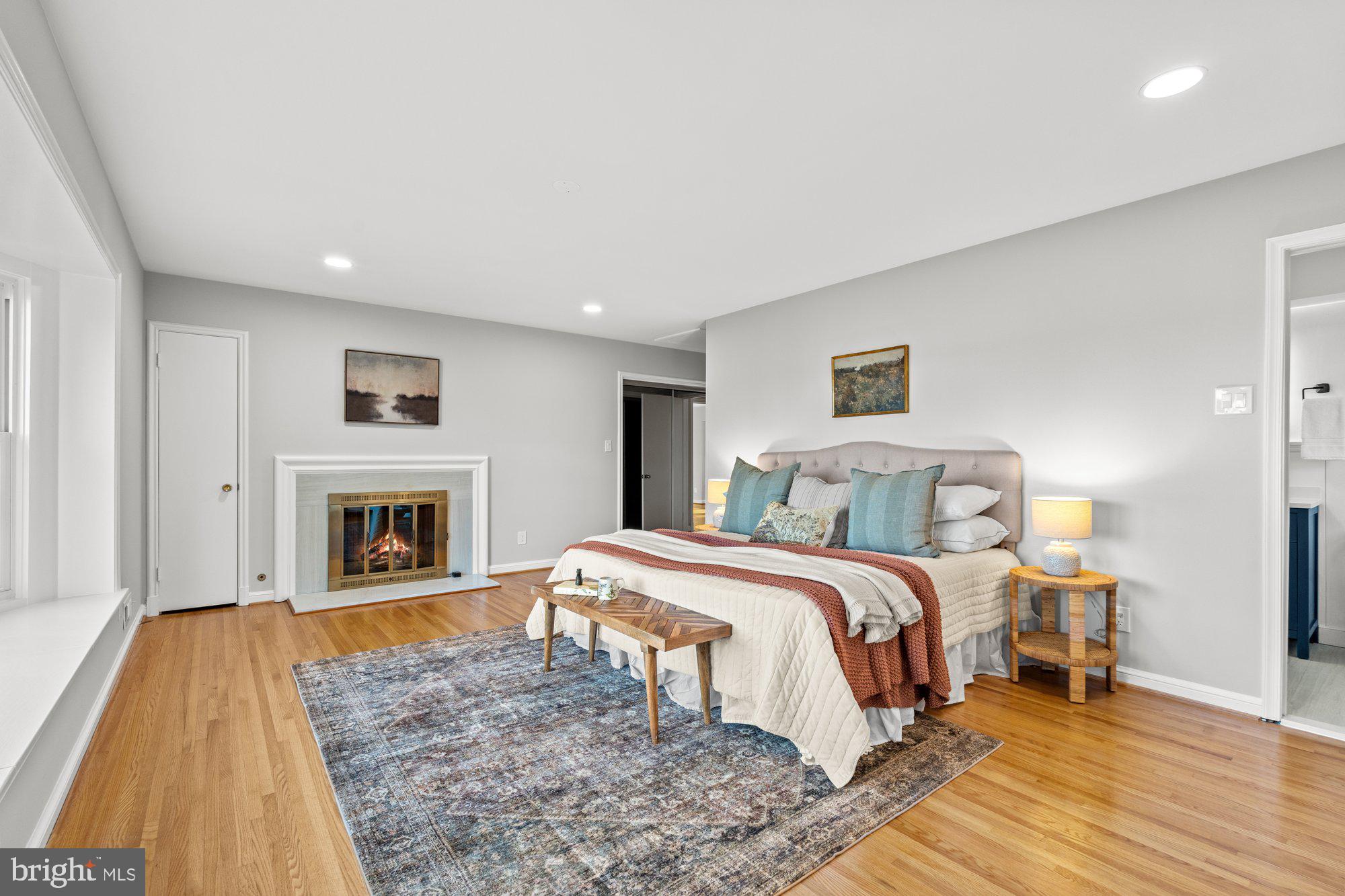 7203 PARK TERRACE DRIVE