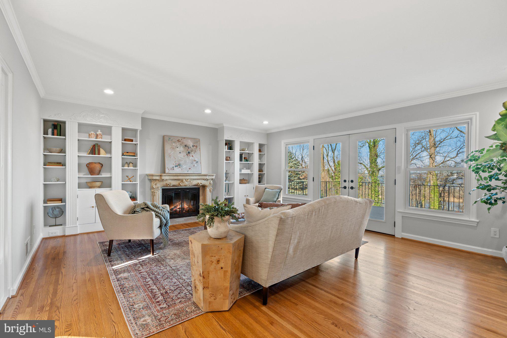 7203 PARK TERRACE DRIVE