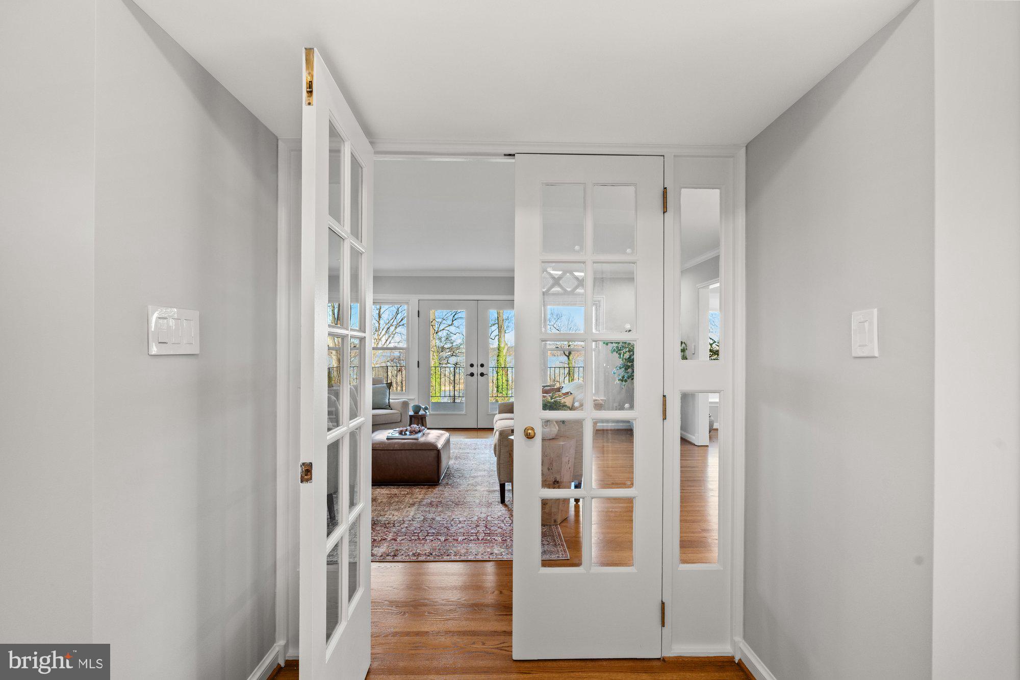 7203 PARK TERRACE DRIVE