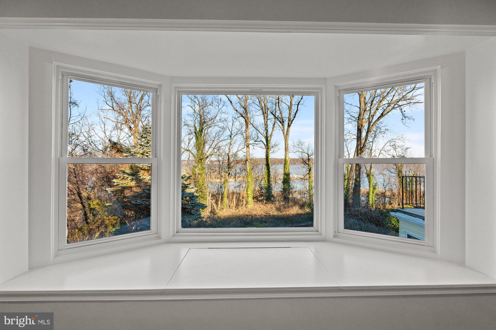 7203 PARK TERRACE DRIVE