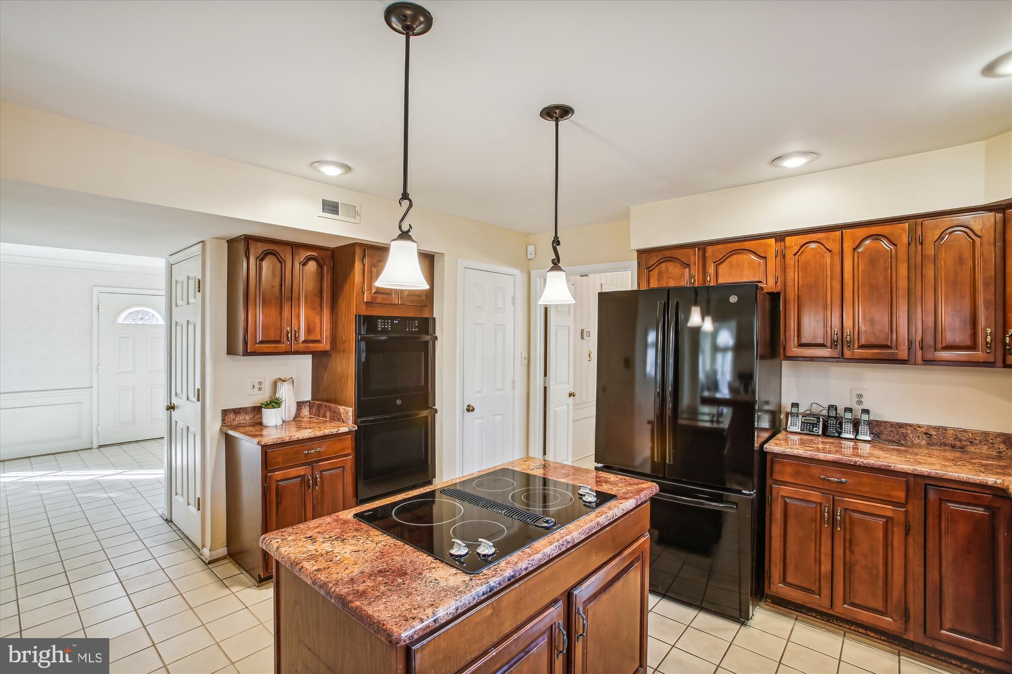 7816 VALLEYFIELD DRIVE