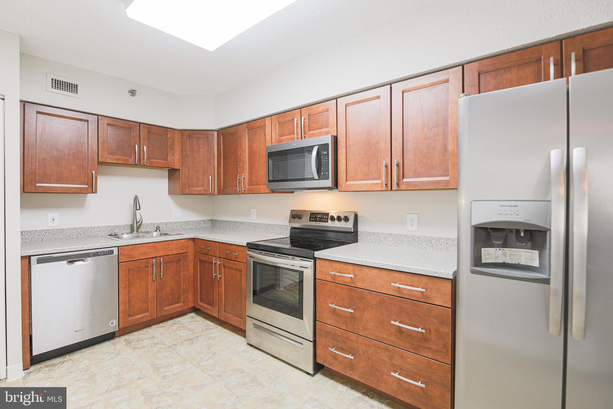 5501 SEMINARY ROAD 1914S