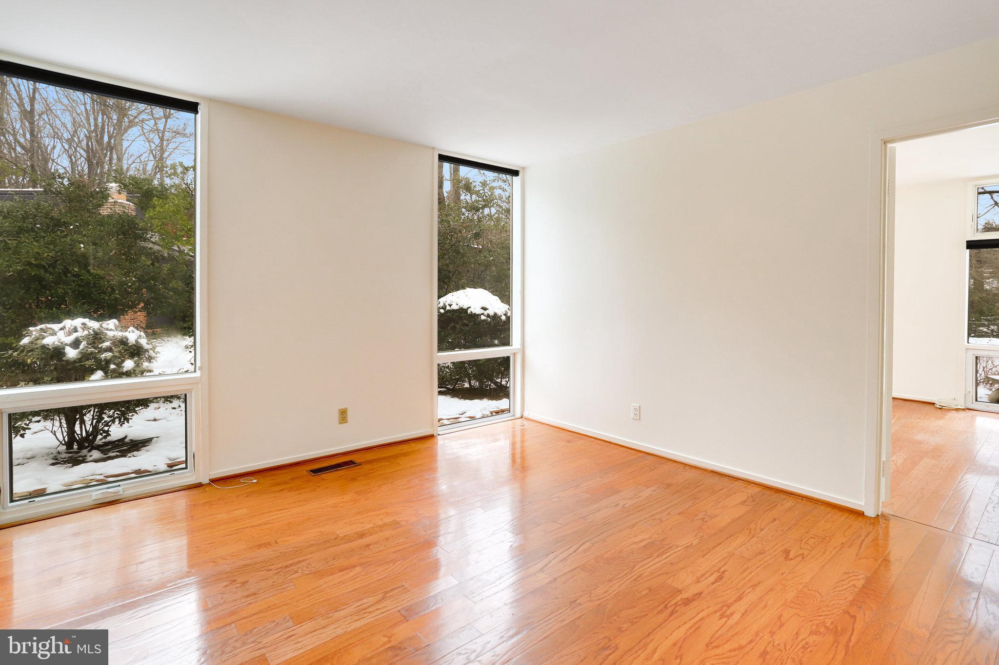 2407 NORDOK PLACE