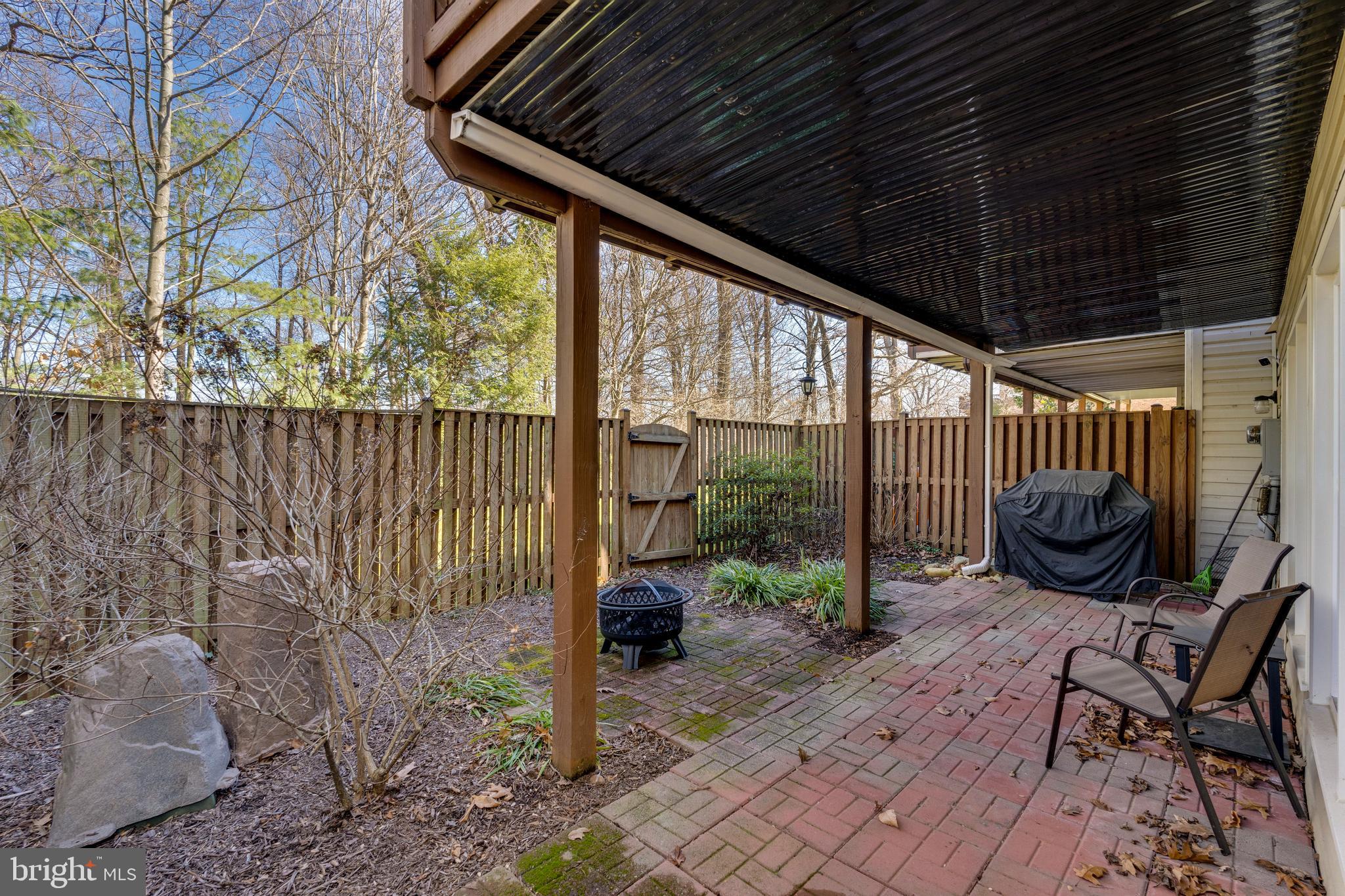 5404 CHIEFTAIN CIRCLE