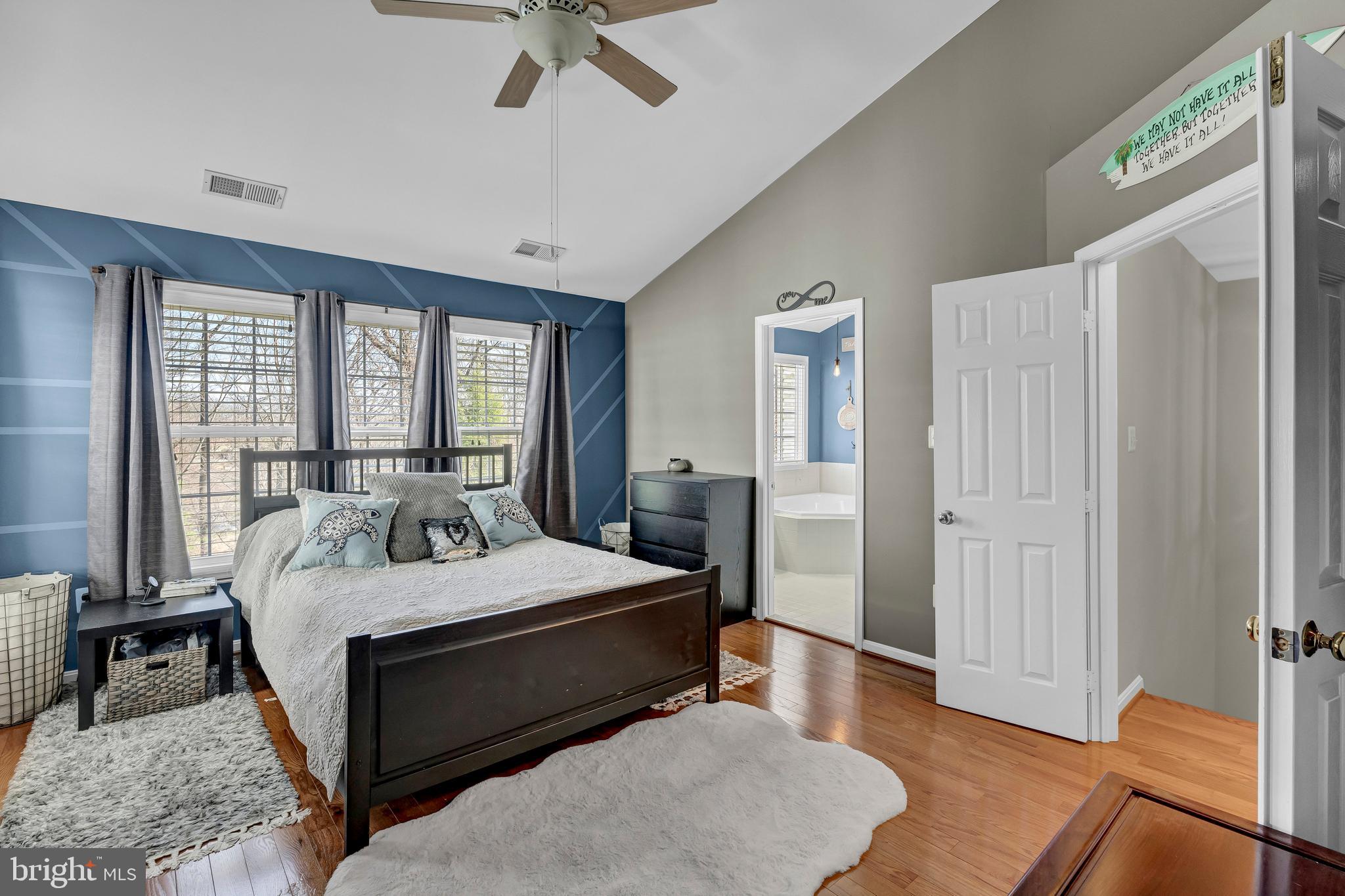 5404 CHIEFTAIN CIRCLE