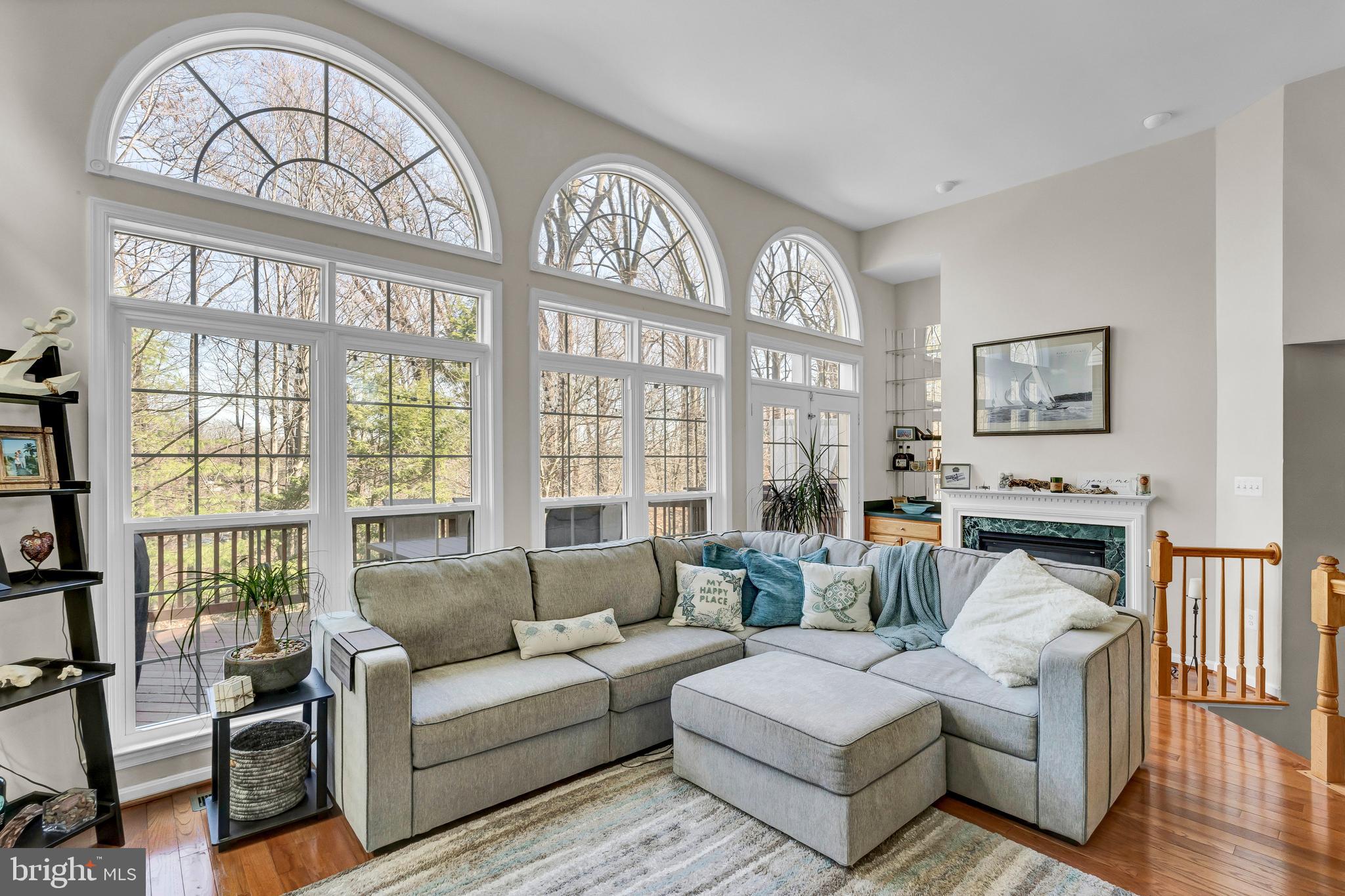 5404 CHIEFTAIN CIRCLE