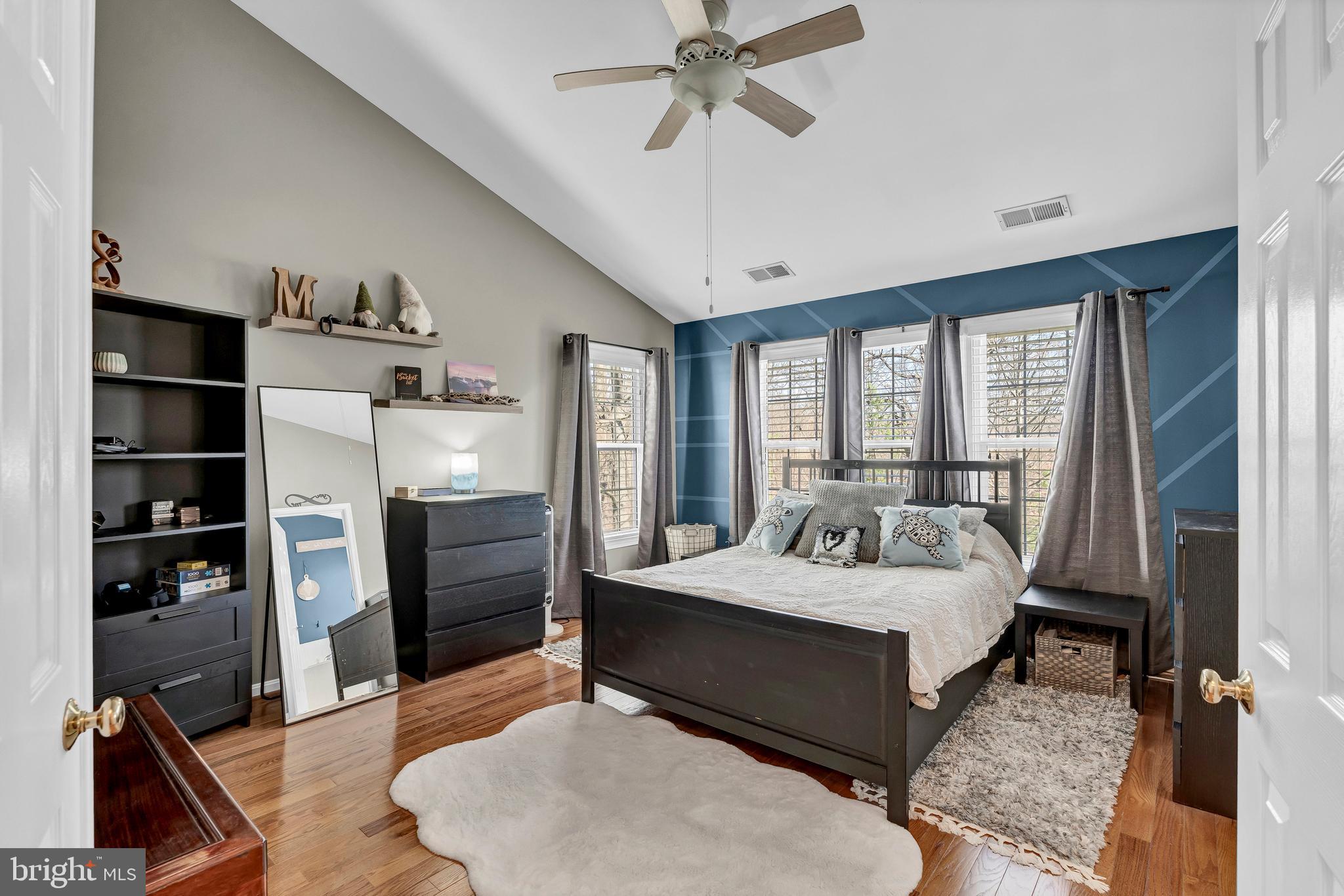 5404 CHIEFTAIN CIRCLE