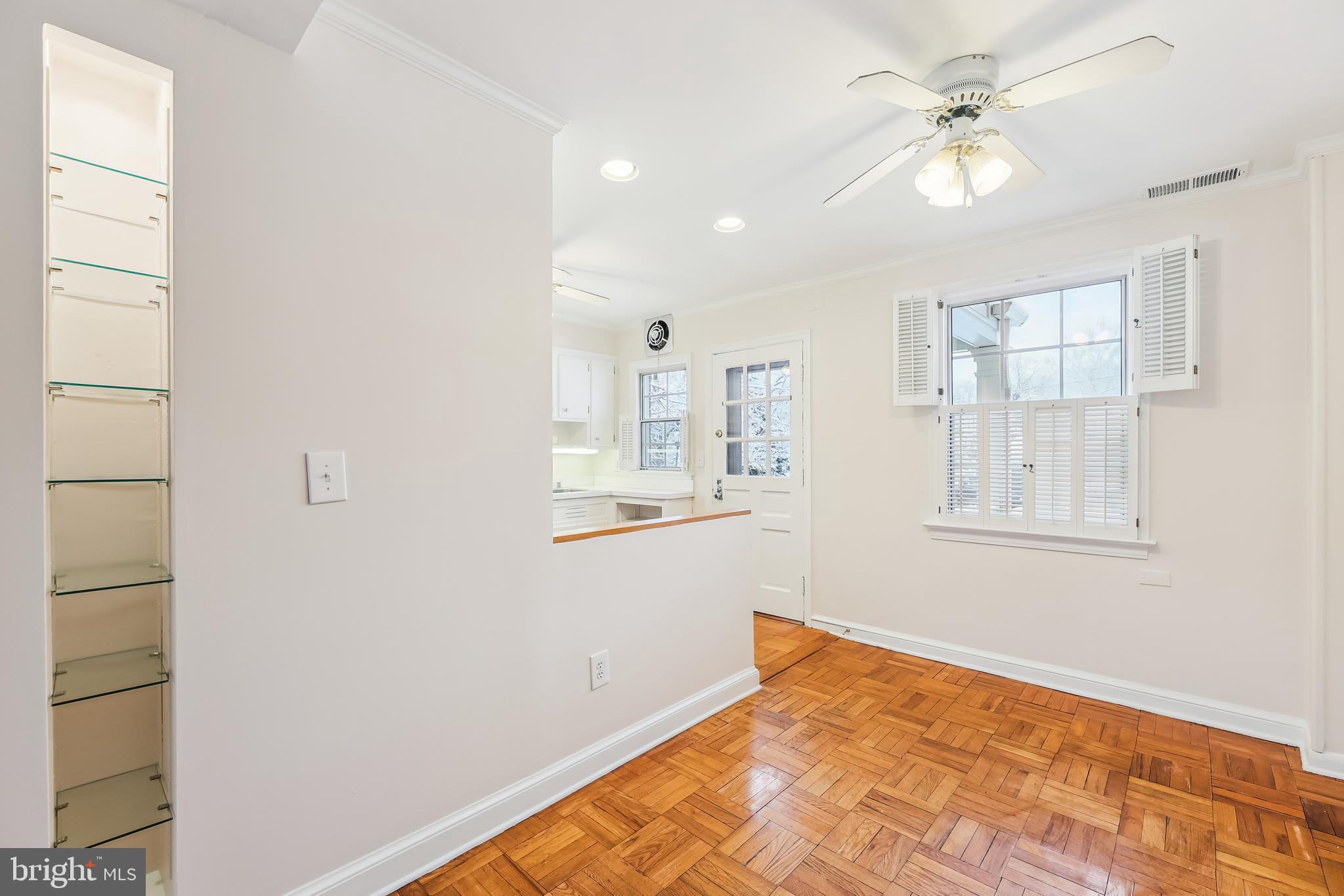 6516 10TH STREET 6516