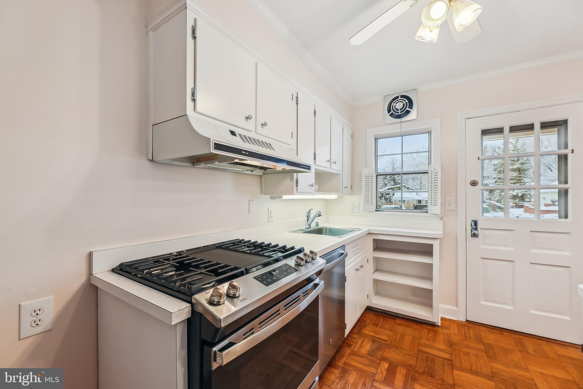 6516 10TH STREET 6516