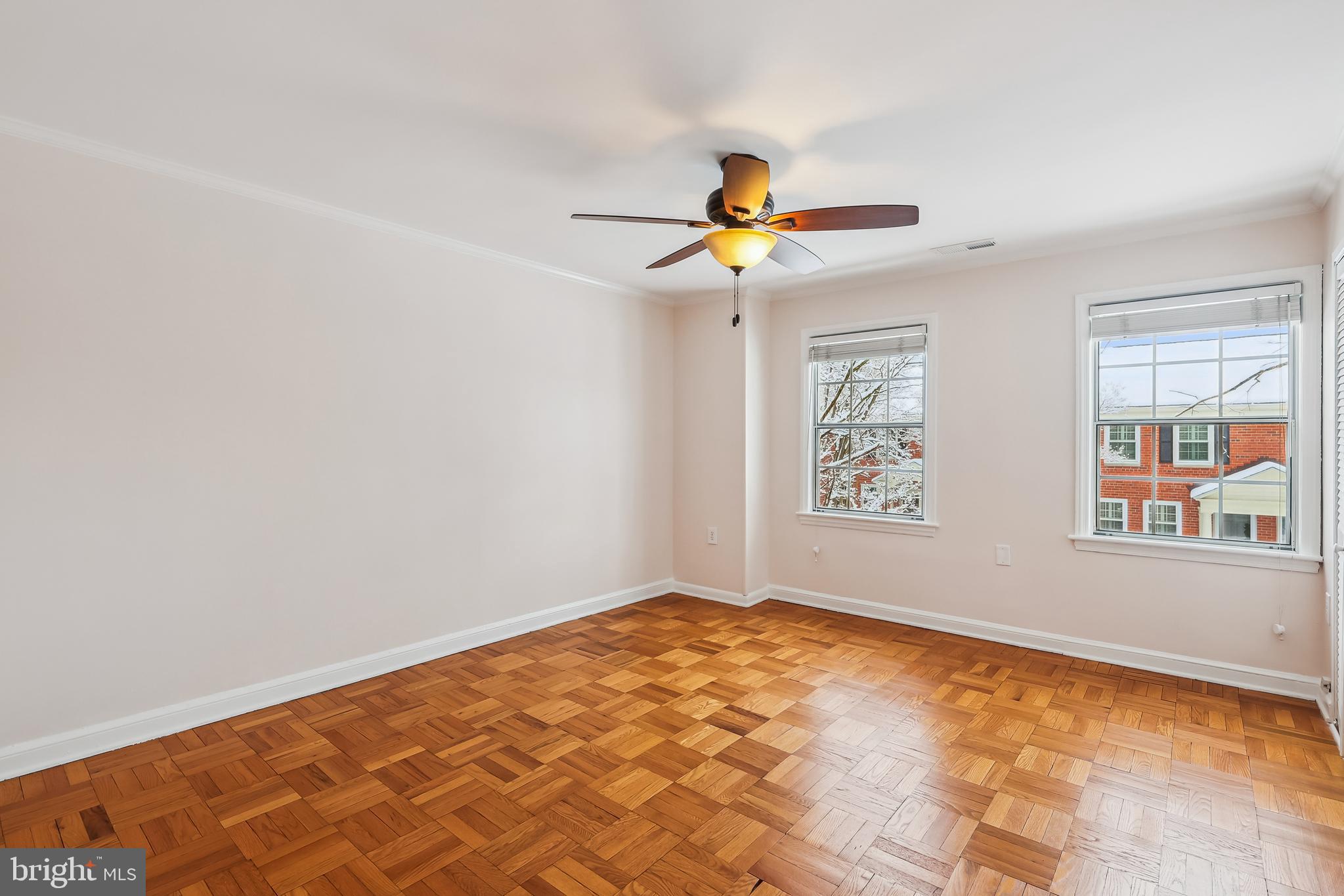 6516 10TH STREET 6516
