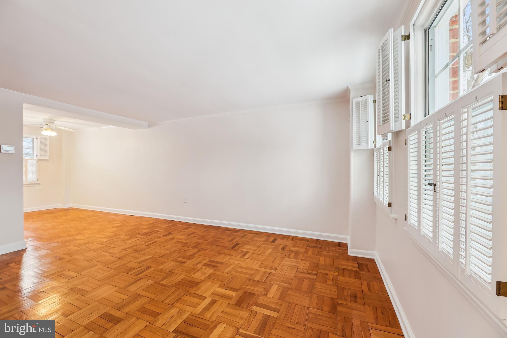 6516 10TH STREET 6516