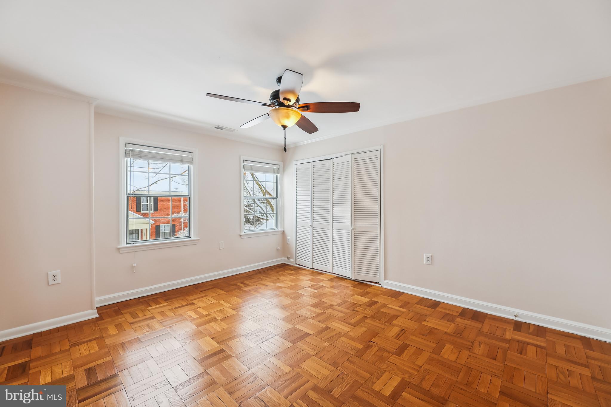 6516 10TH STREET 6516