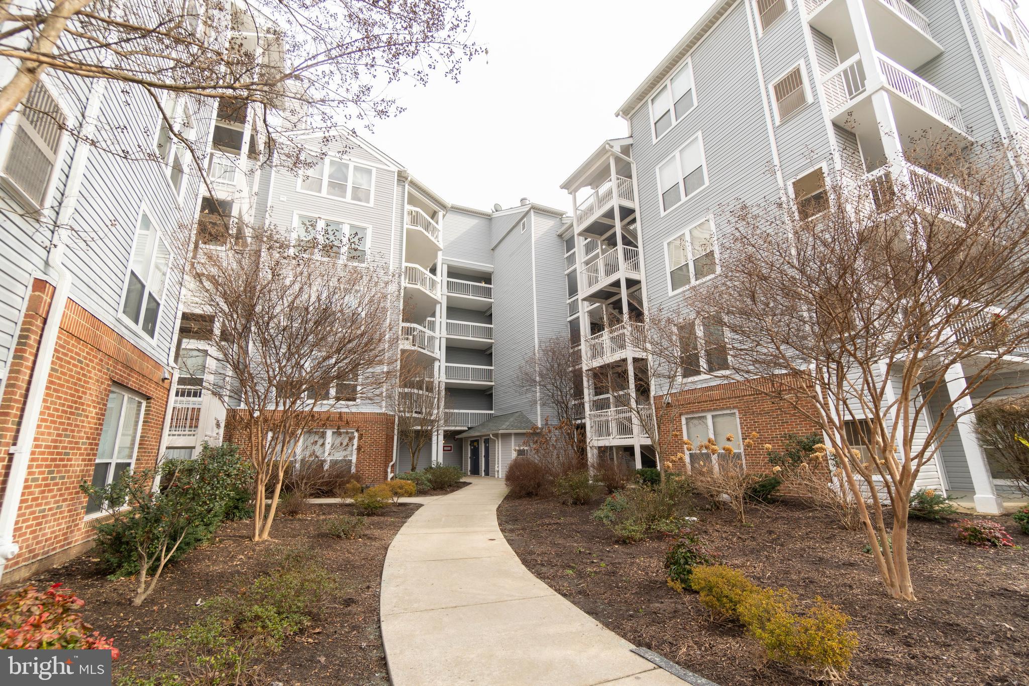 10248 APPALACHIAN CIRCLE 1-B2