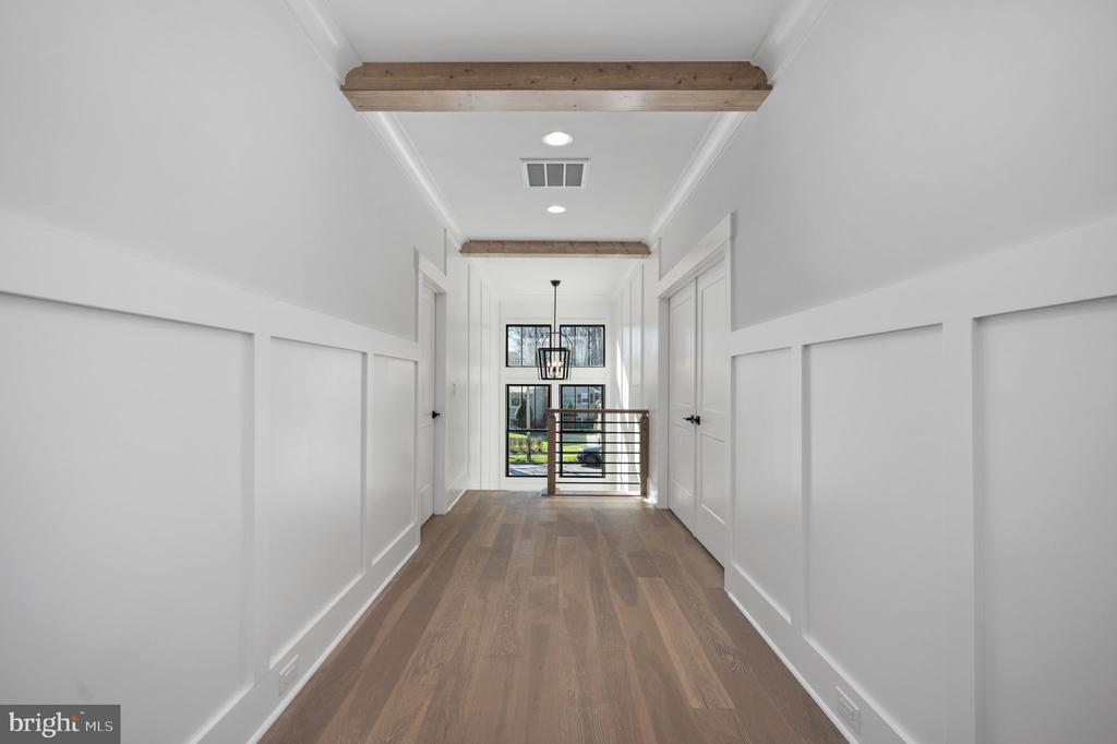 304 BRANCH ROAD SE