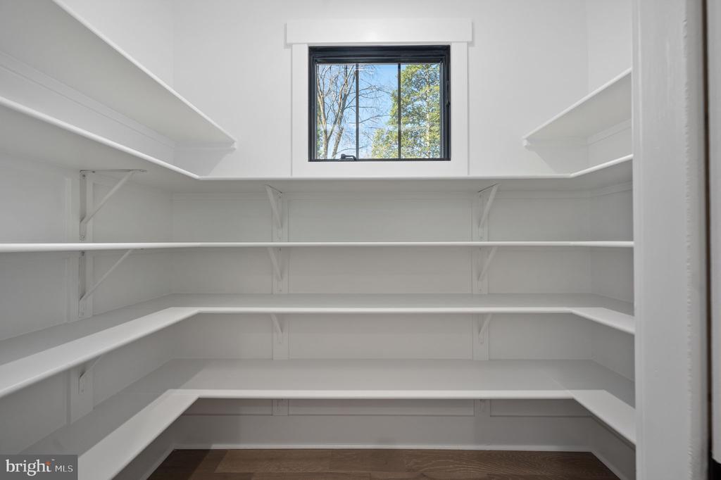 304 BRANCH ROAD SE
