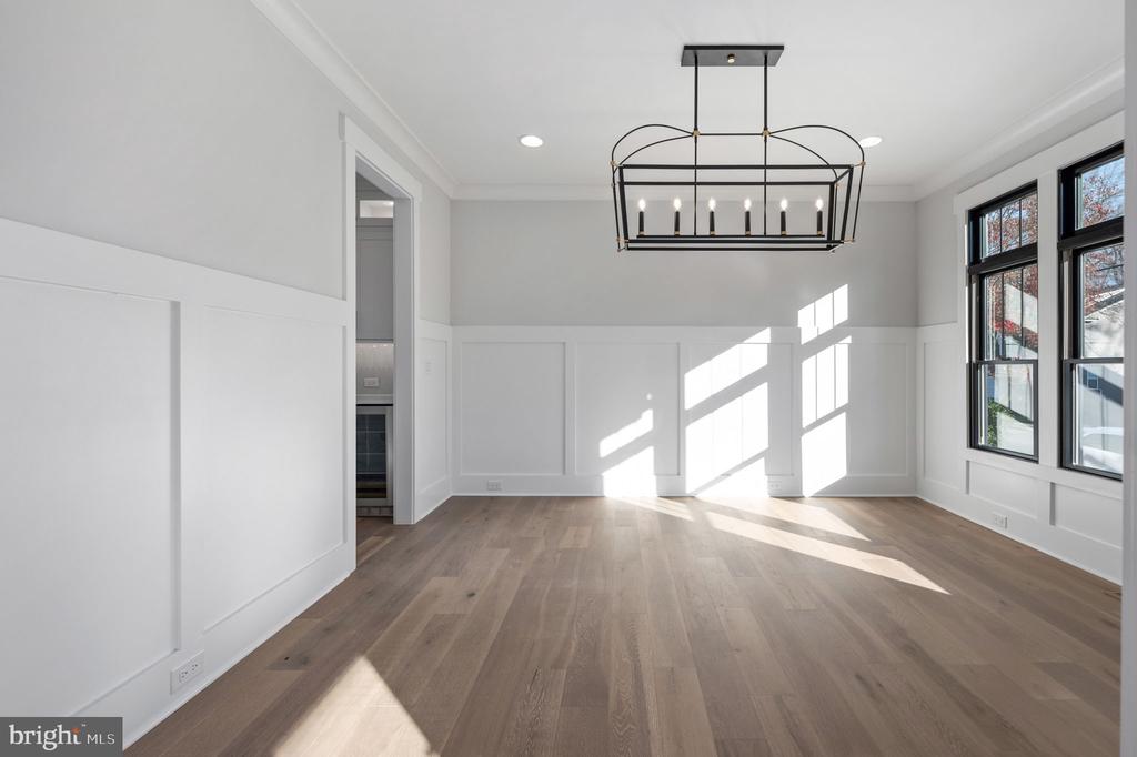 304 BRANCH ROAD SE