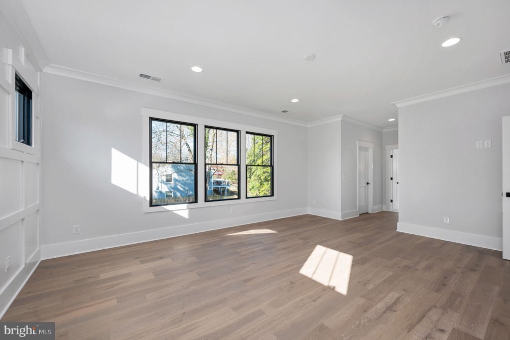 304 BRANCH ROAD SE