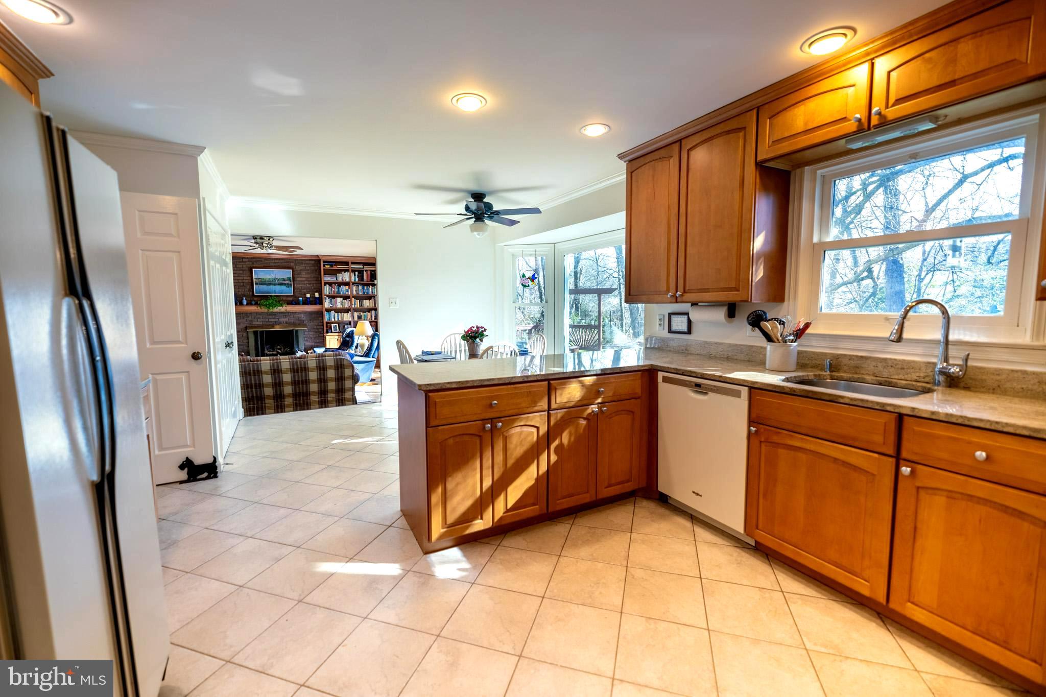9089 WEXFORD DRIVE