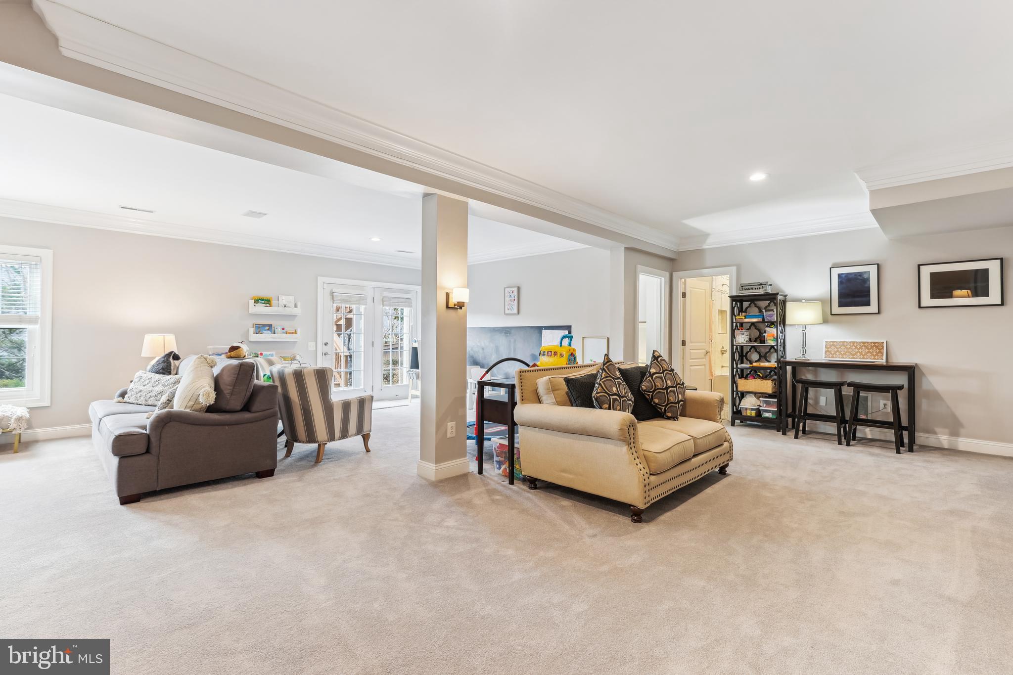 6271 KINGFISHER LANE