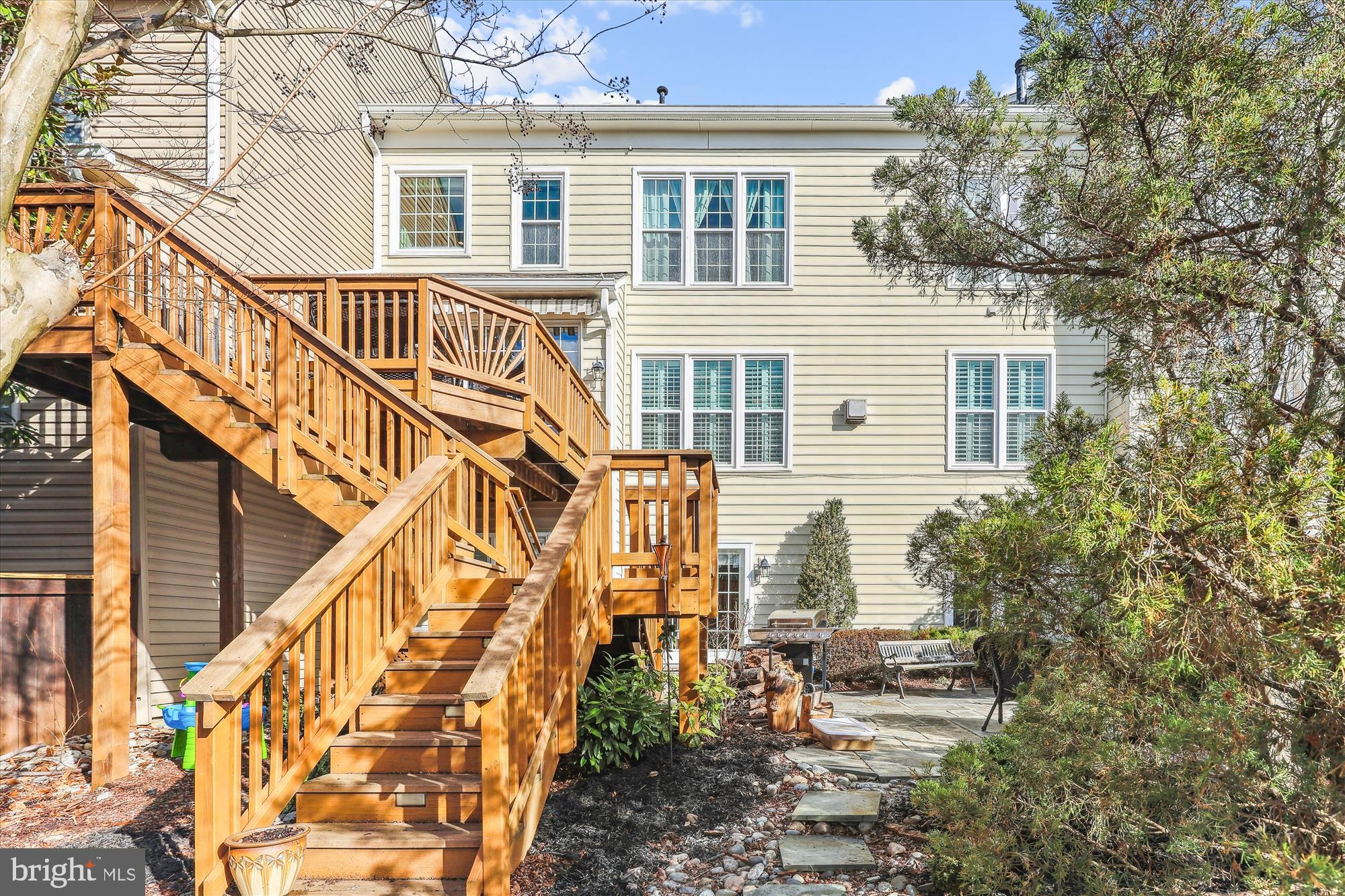 6271 KINGFISHER LANE