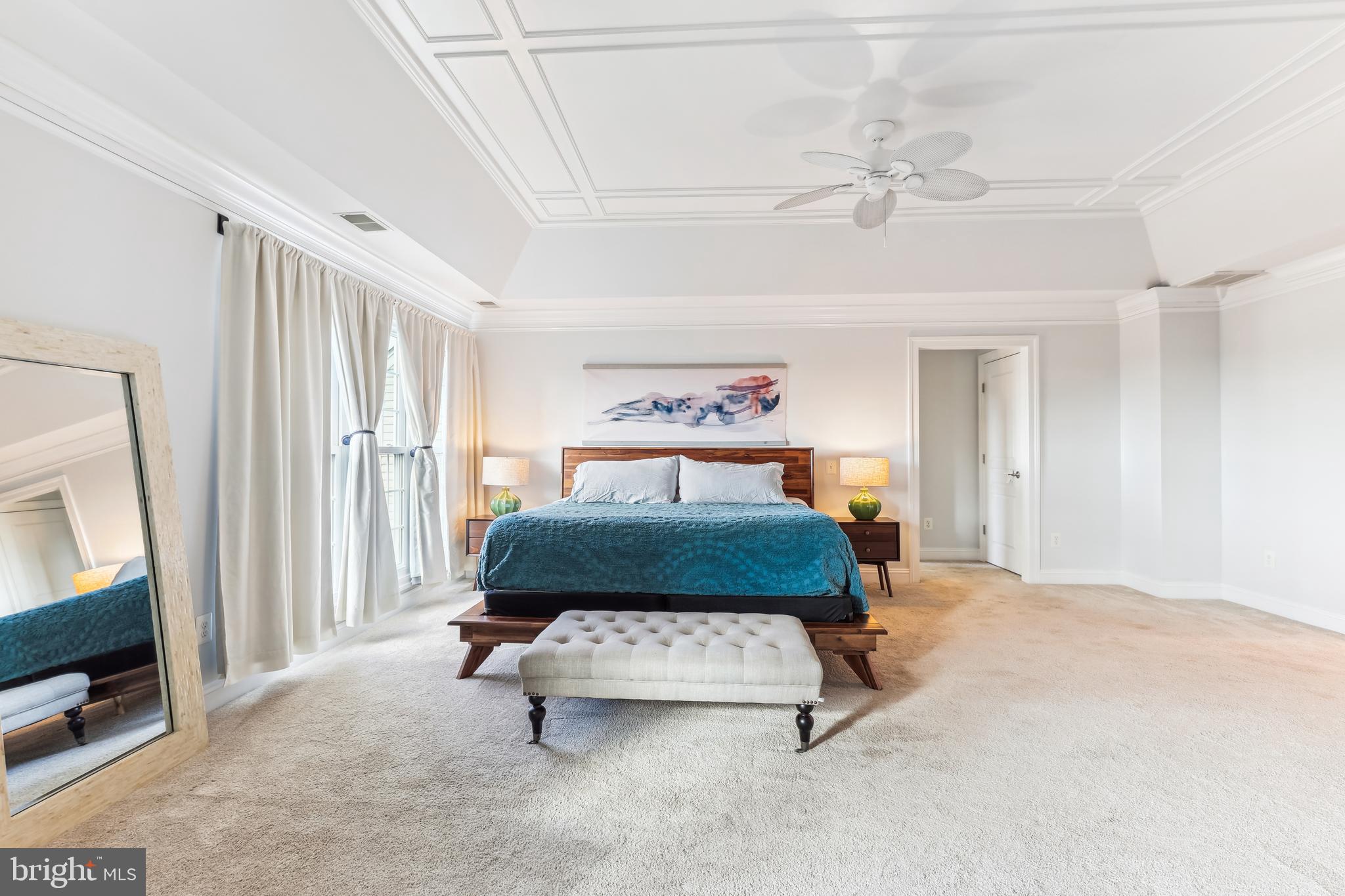 6271 KINGFISHER LANE