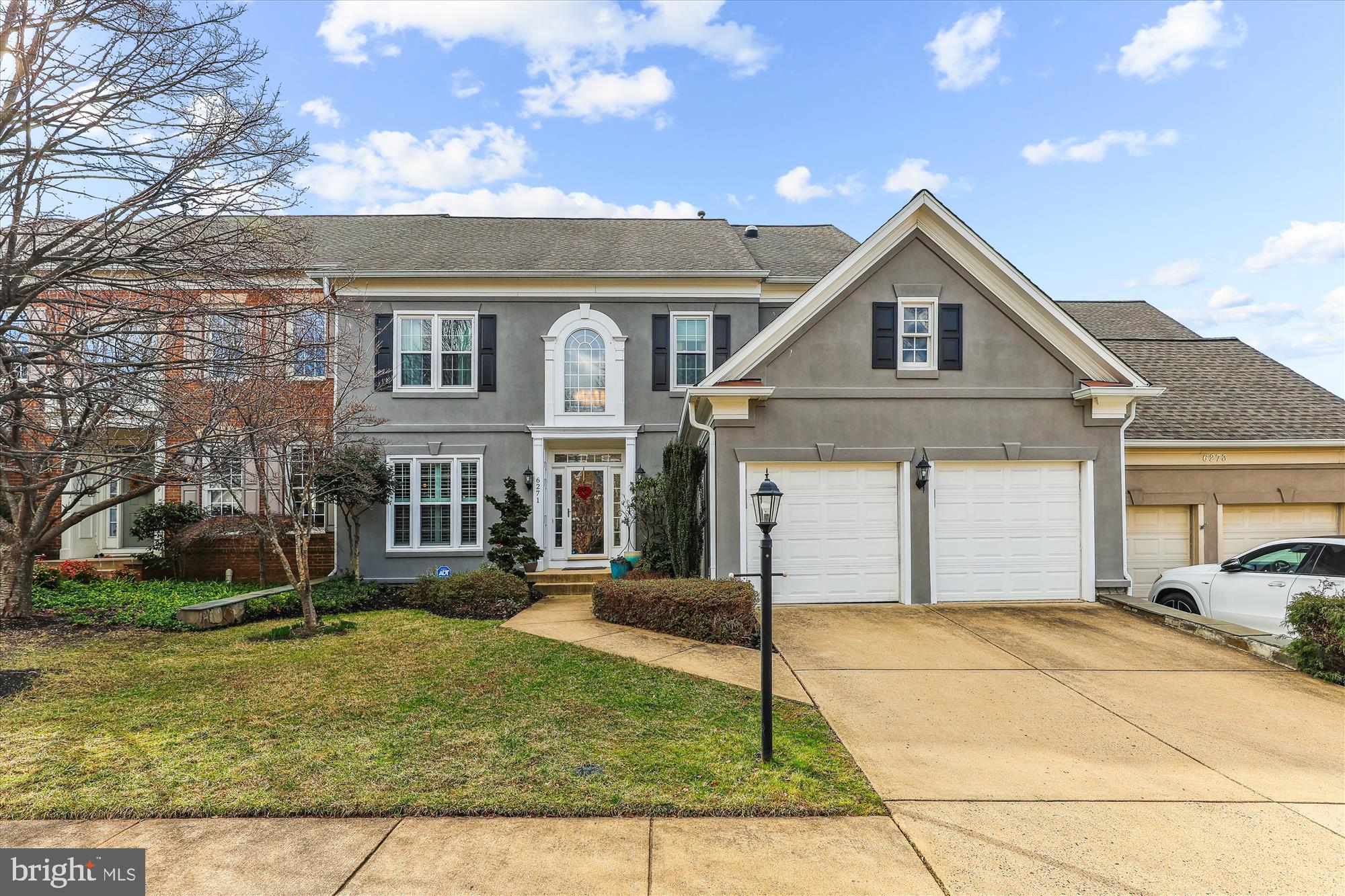 6271 KINGFISHER LANE