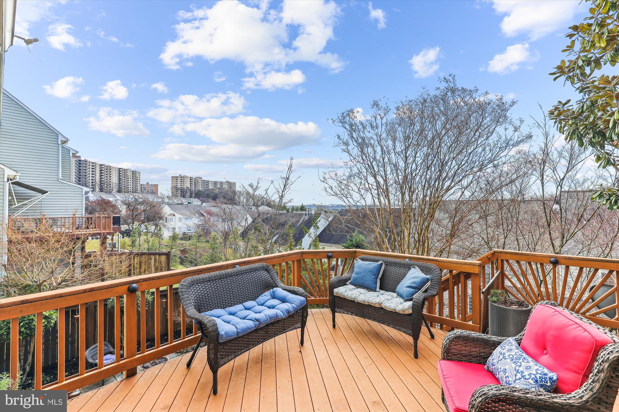 6271 KINGFISHER LANE
