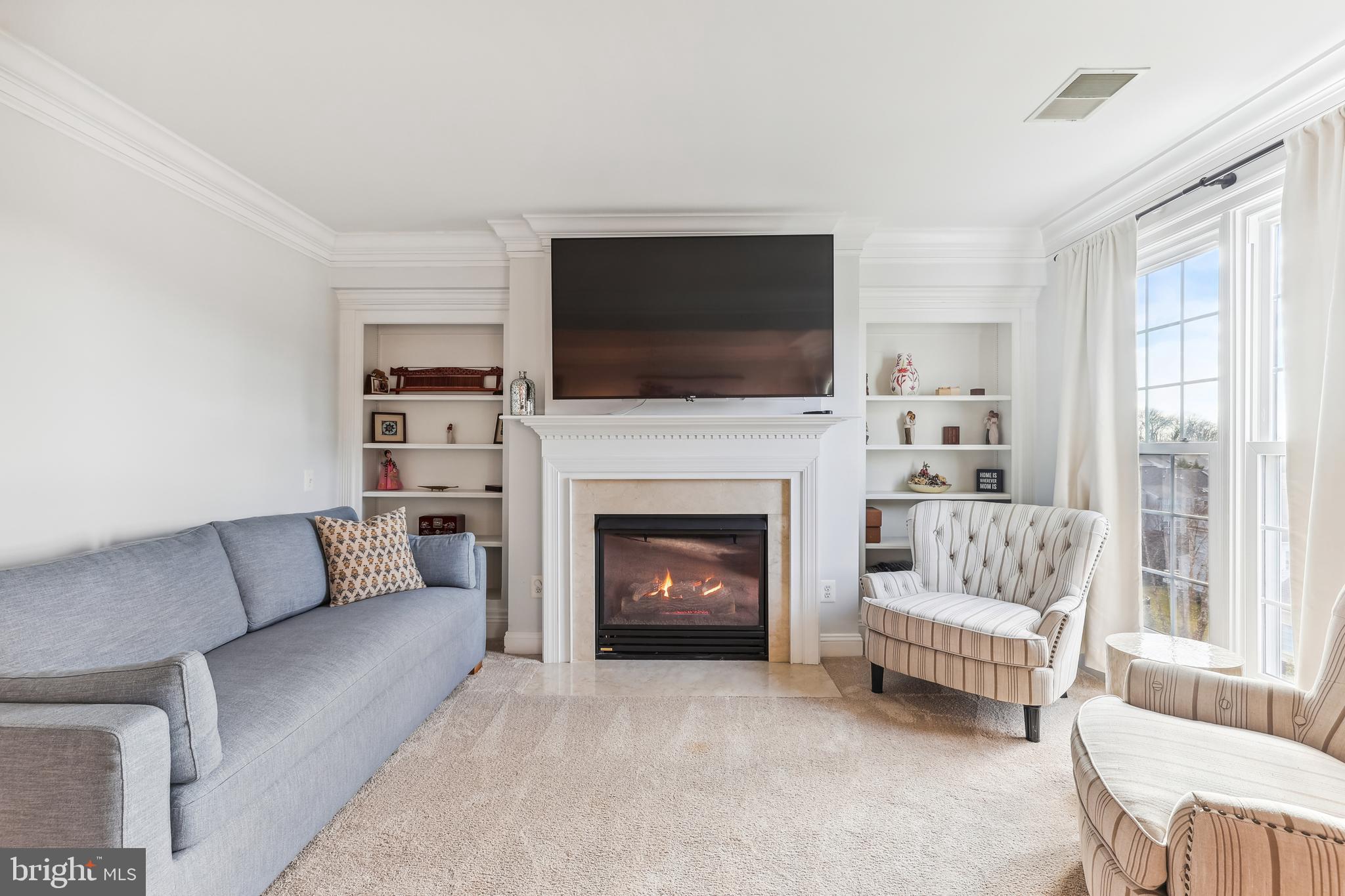 6271 KINGFISHER LANE
