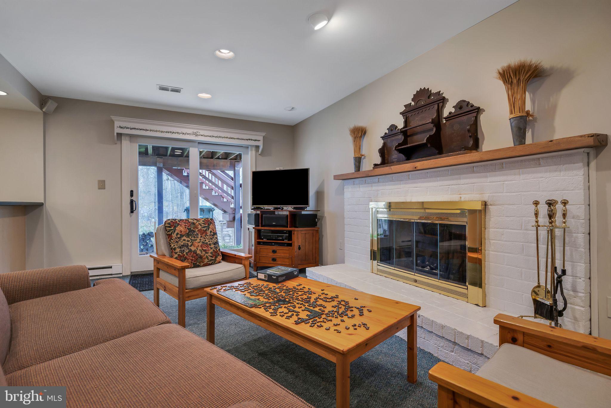 2689 MATTOX CREEK DRIVE